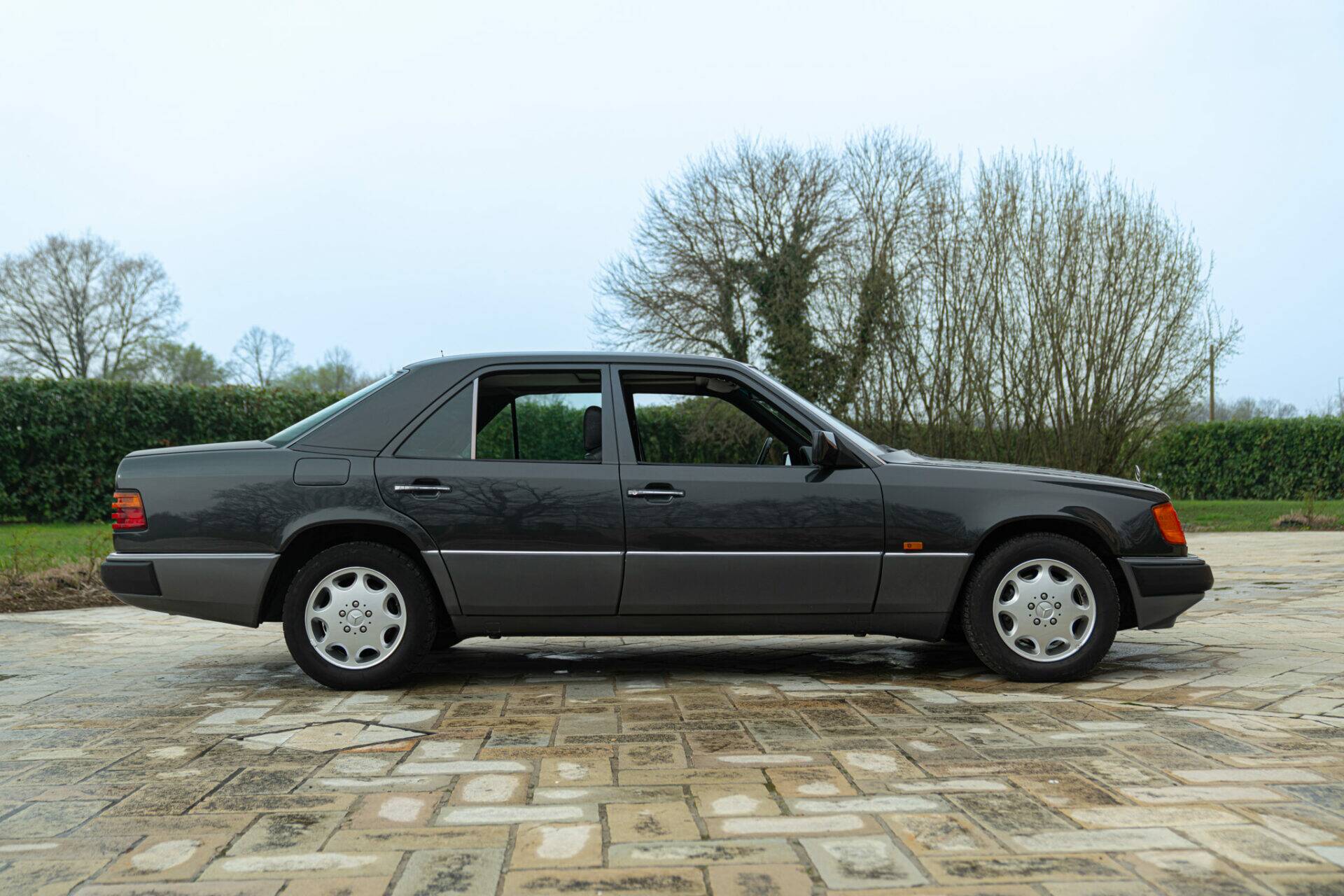 1993 Mercedes-Benz 320 E, foto 4