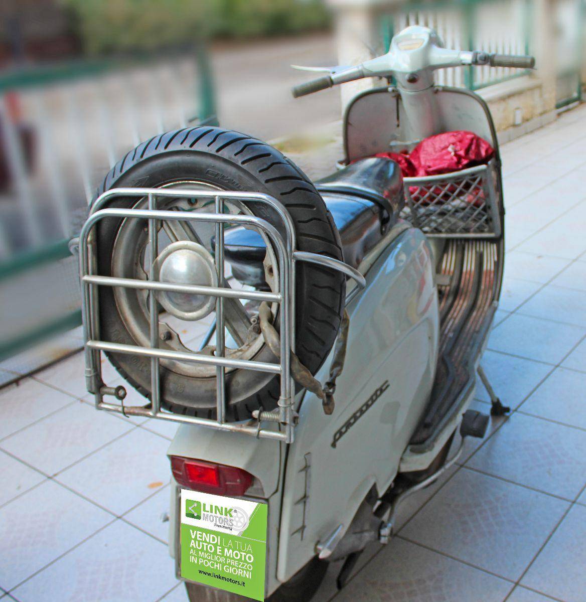 Lambretta Li 150 Terza Serie Prezzo  . Scooter Lambretta 125 Special User Manual.