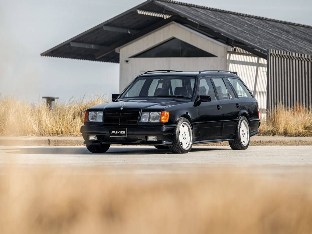 Mercedes-Benz E-Class W 211 Coches Clásicos a la Venta - Classic Trader