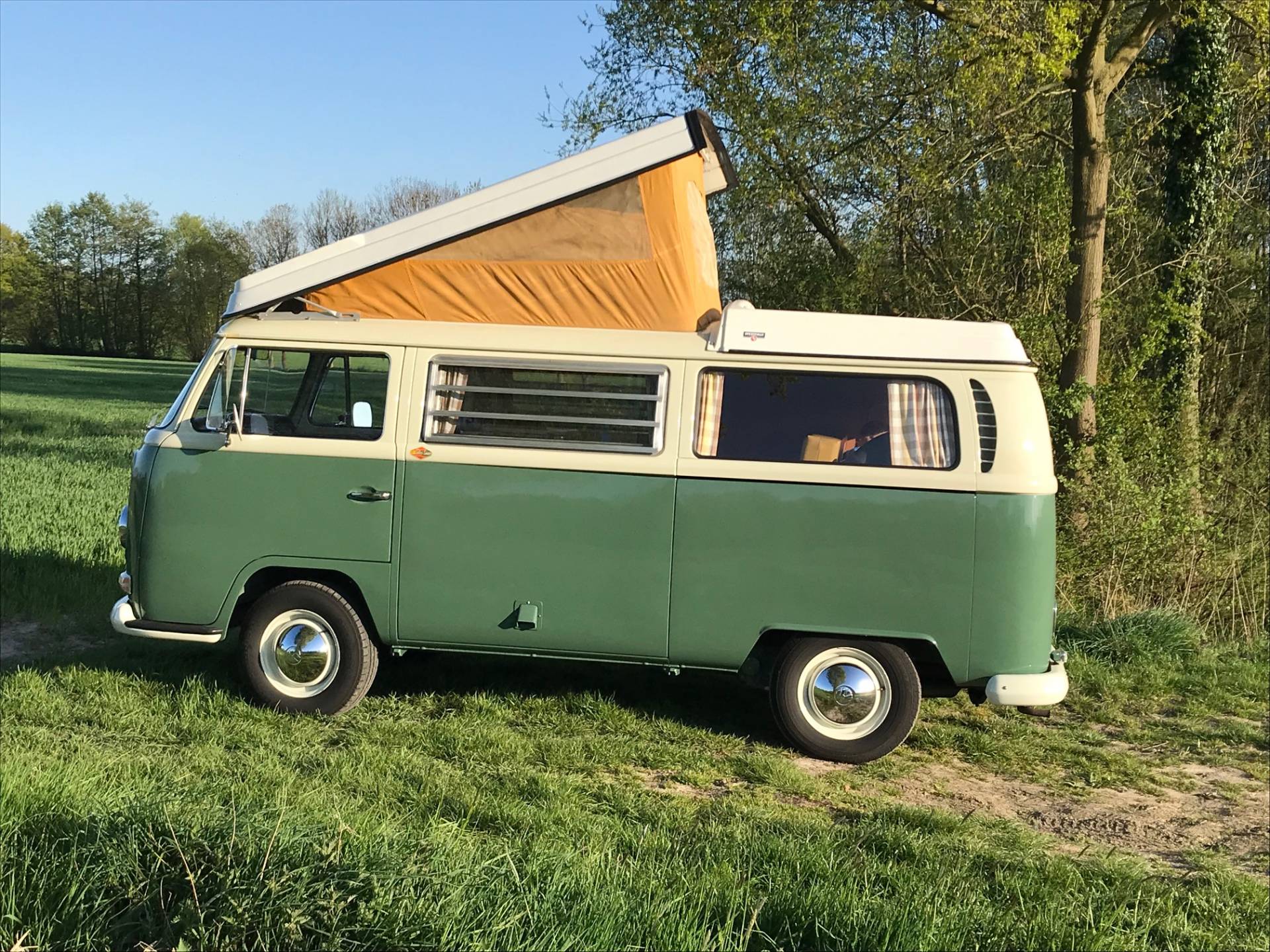 For Sale: Volkswagen T2a Westfalia (1970) offered for GBP 34,701