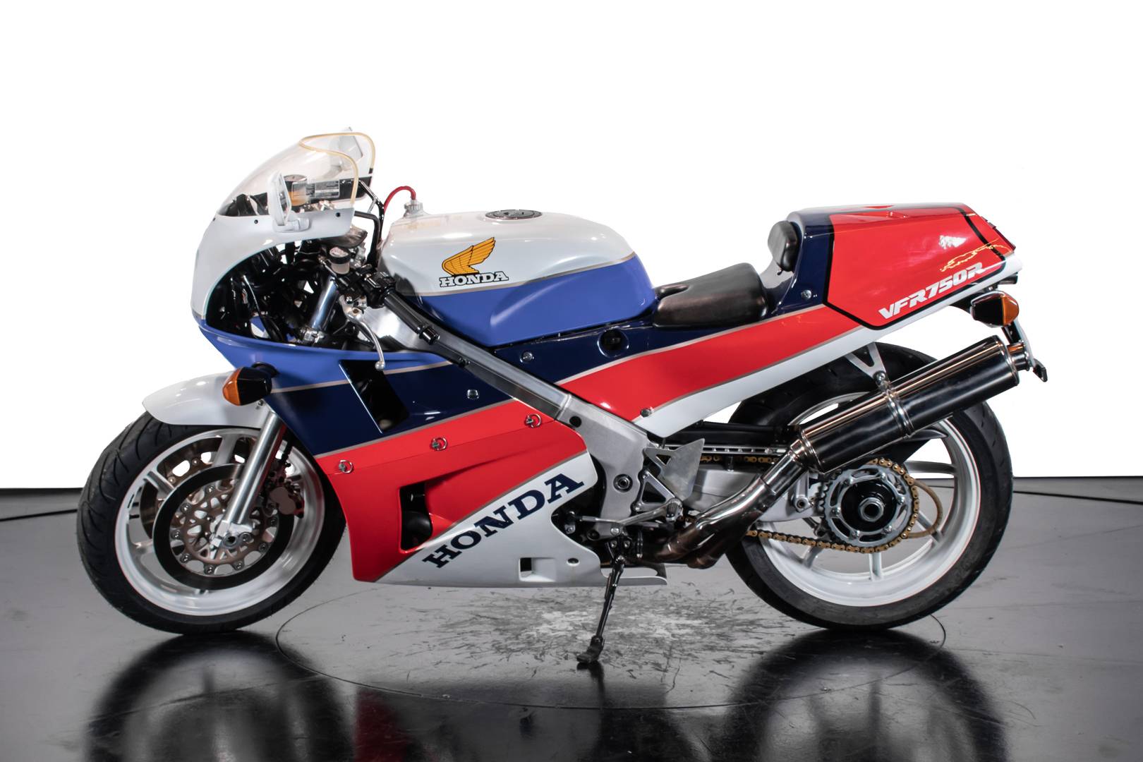 1981 Honda CBX 1000 - Honda - Motorbikes - Ruote da Sogno