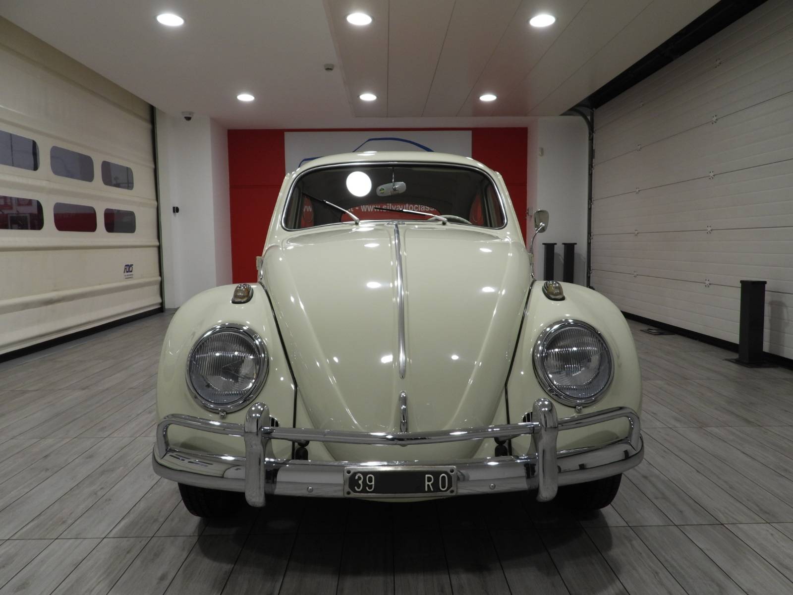 Volkswagen Coccinelle 1963 - Auto World 1/18 - Métal Injecté Et Plastique