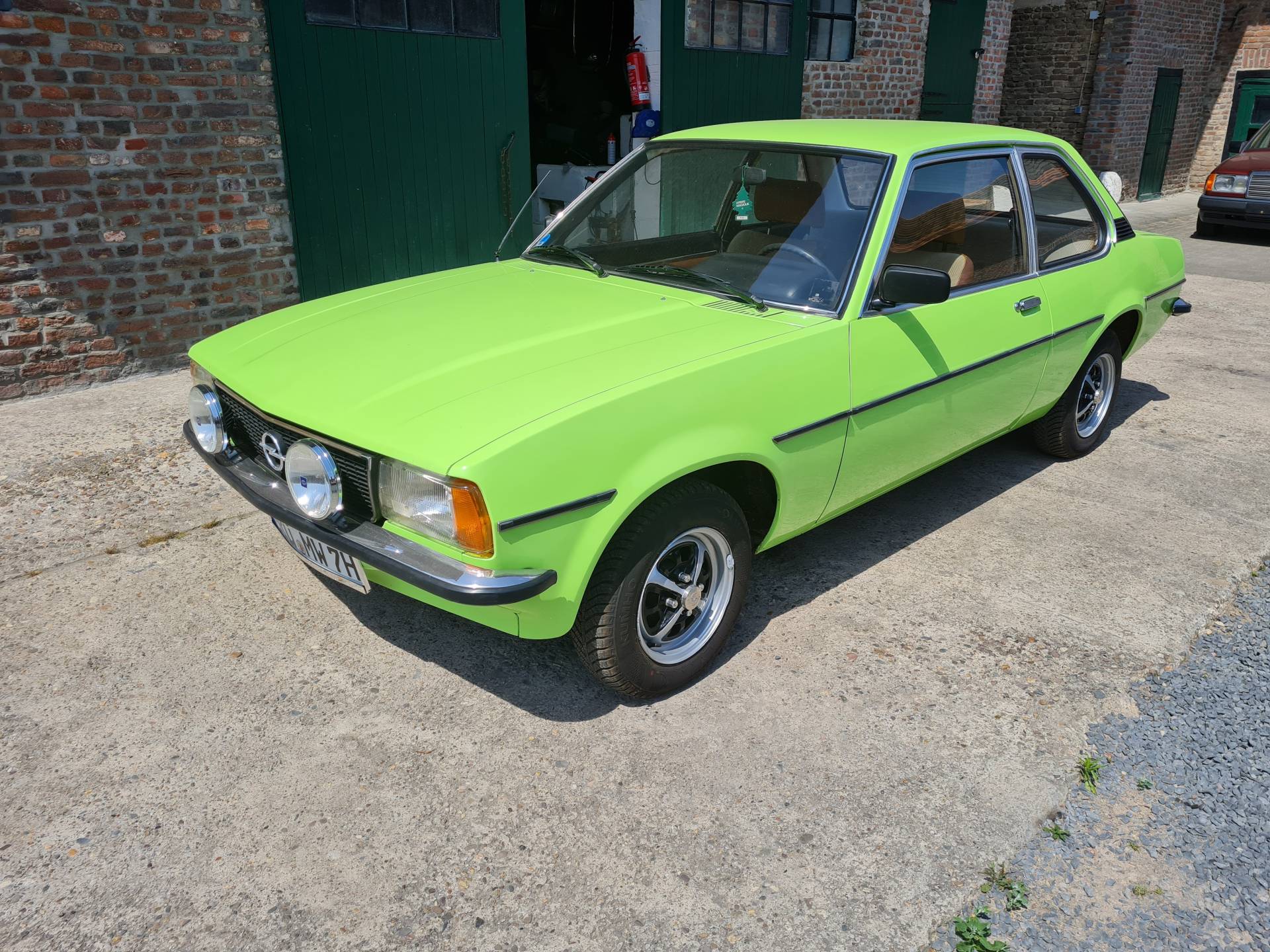 Opel Ascona 1,6 (1977) für 7.999 EUR kaufen