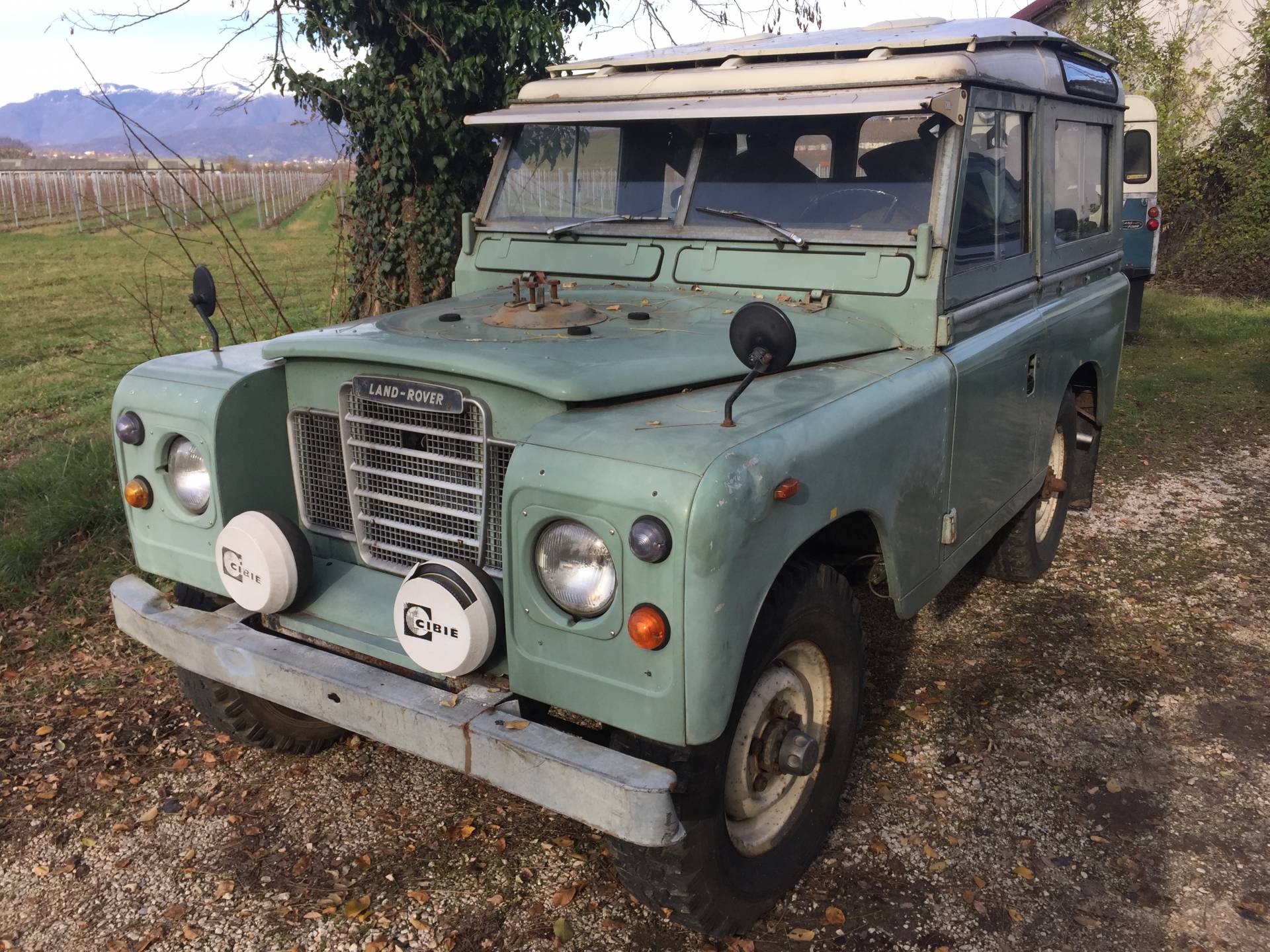 Land rover 88