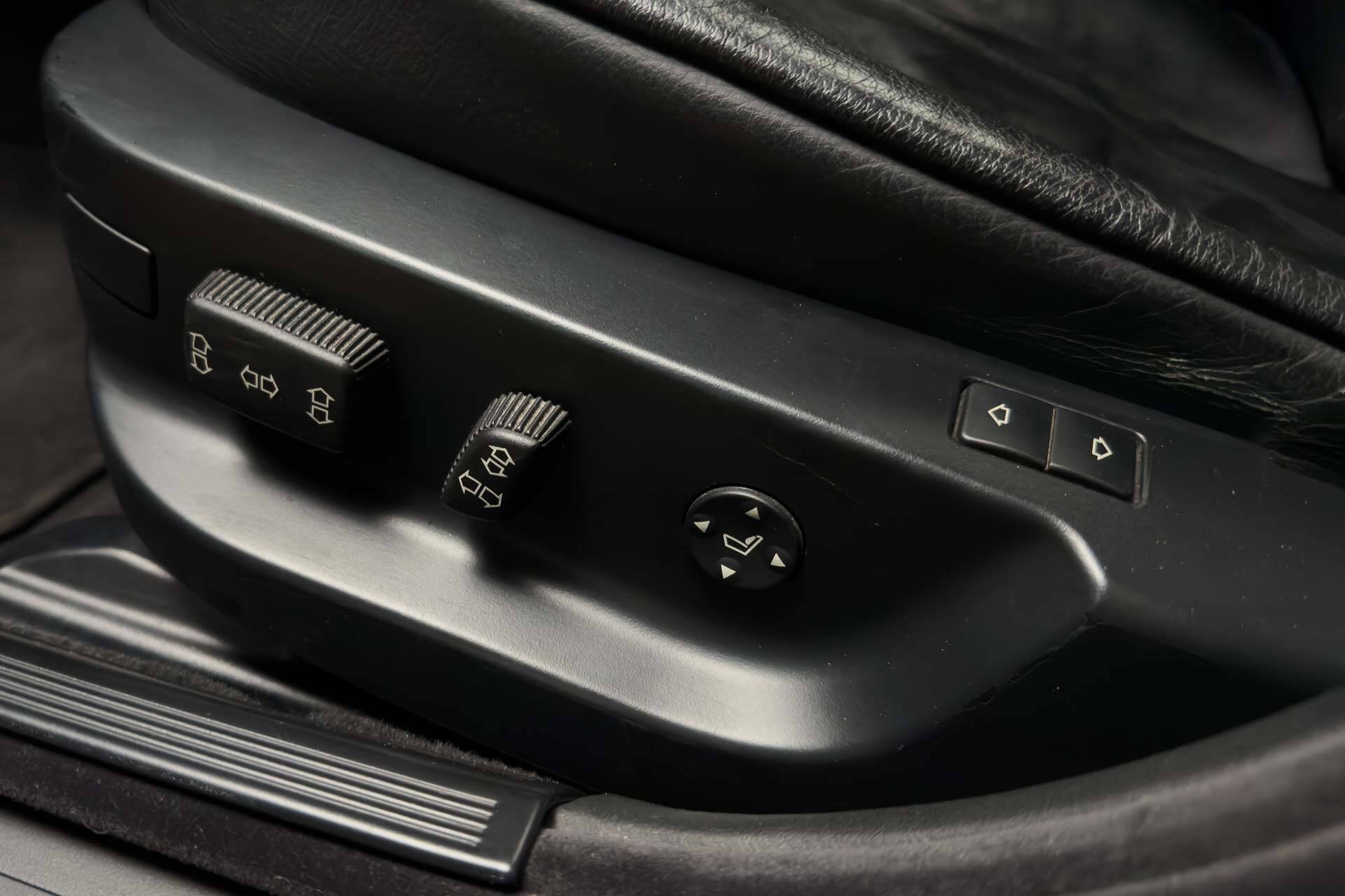 BMW 750i E38 2000