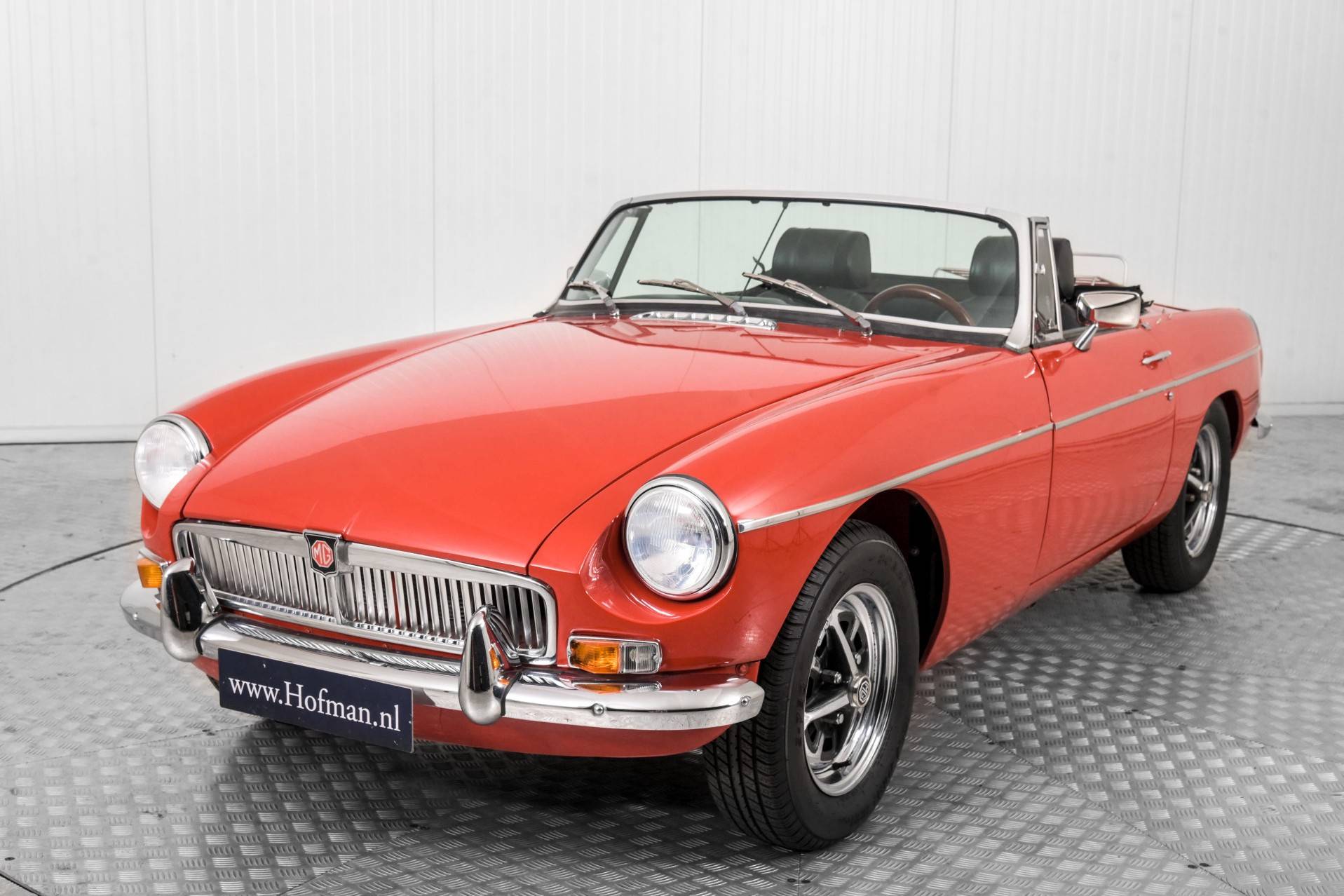 For Sale: MG MGB (1974) Offered For GBP 21,893