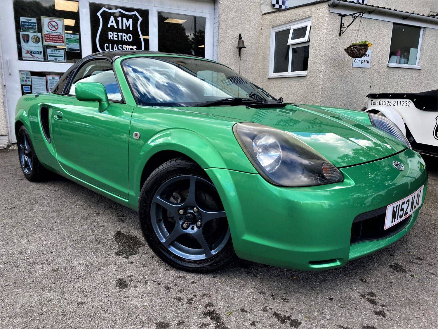 For Sale: Toyota MR2 (2000) offered for GBP 2,995