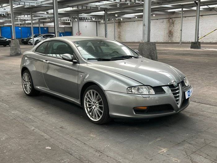 For Sale: Alfa Romeo GT 2.0 JTS (2005) offered for Price on request