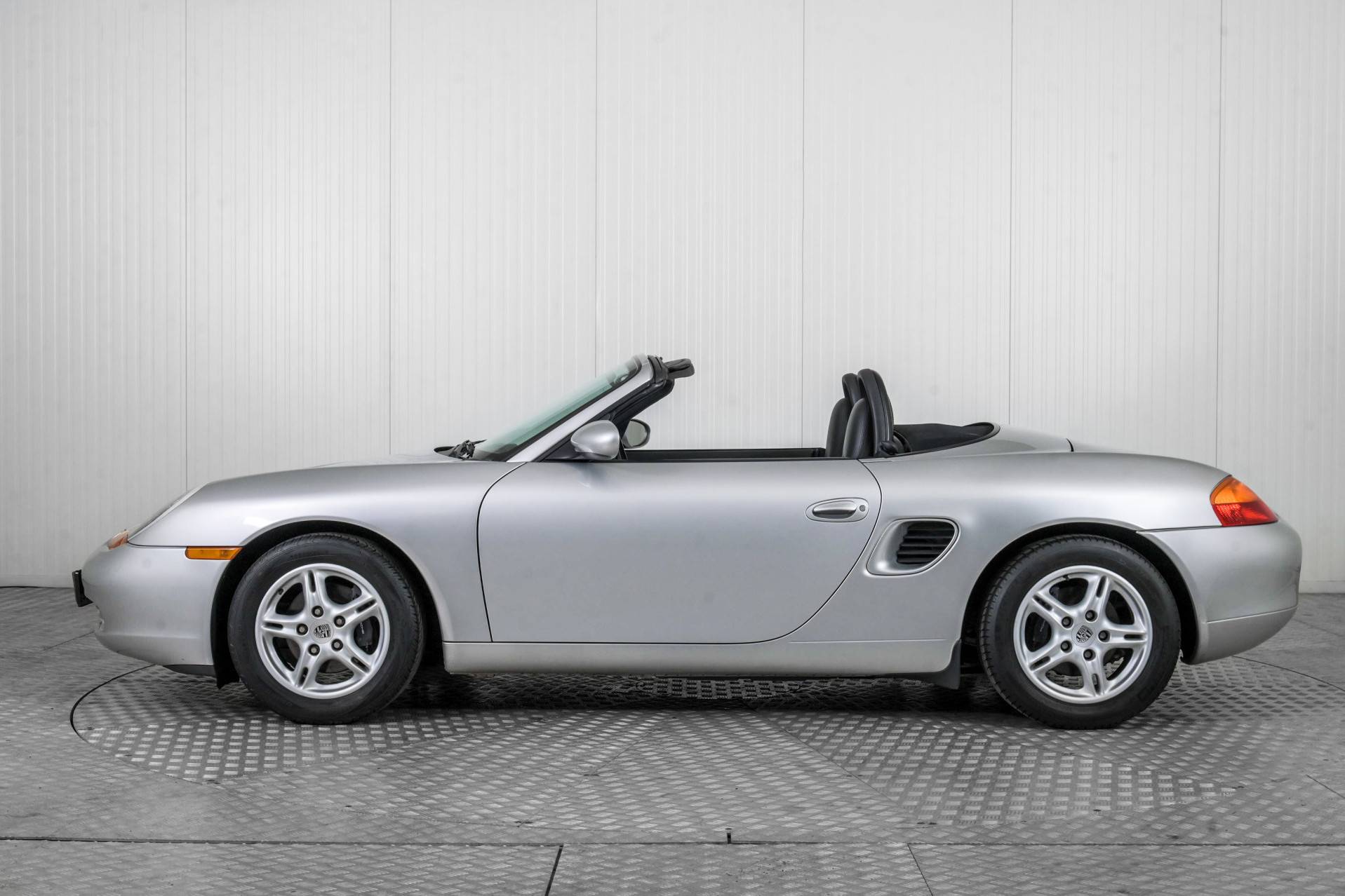 For Sale: Porsche Boxster (1997) offered for £15,362
