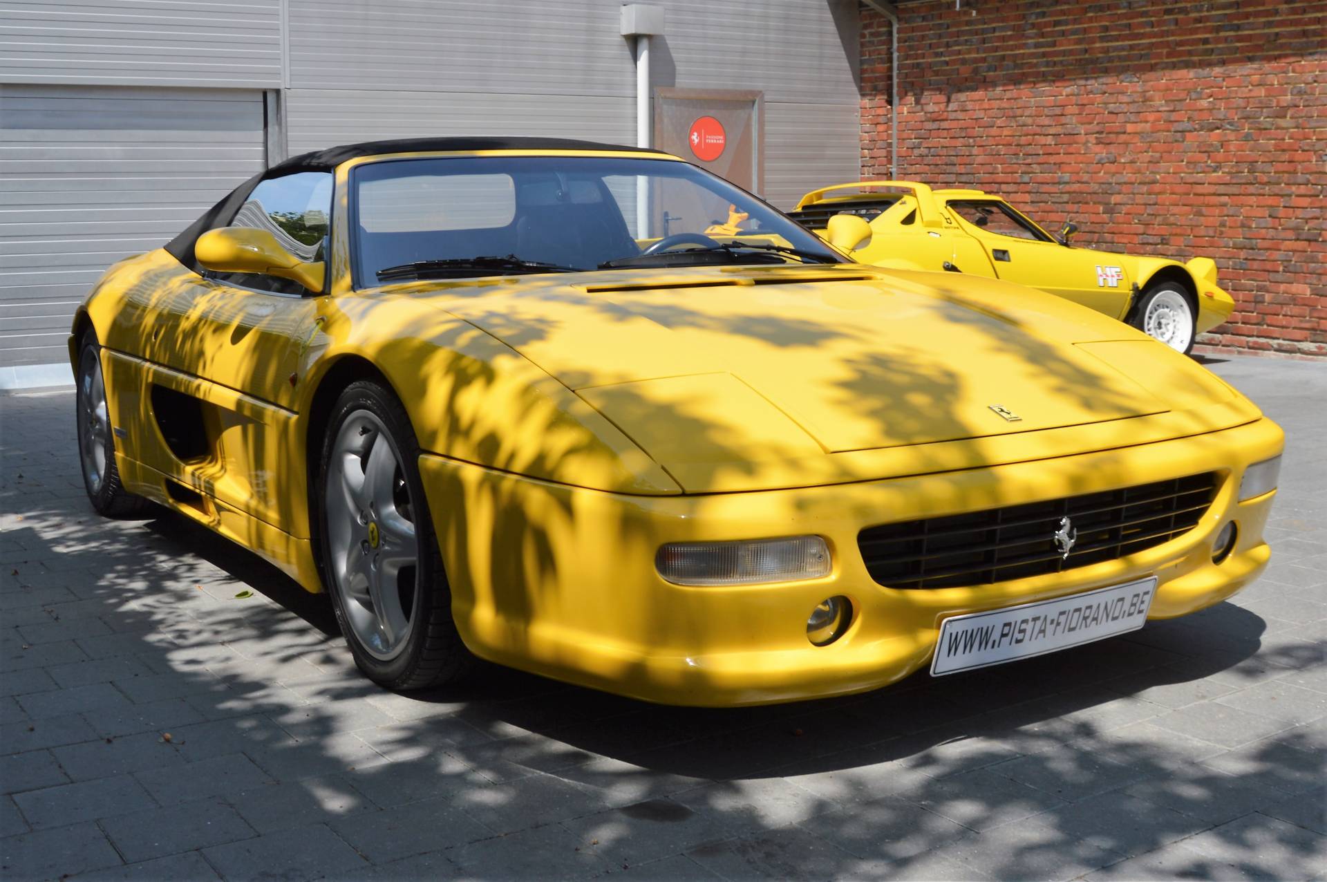 Ferrari F 355 Oldtimer kaufen Classic Trader