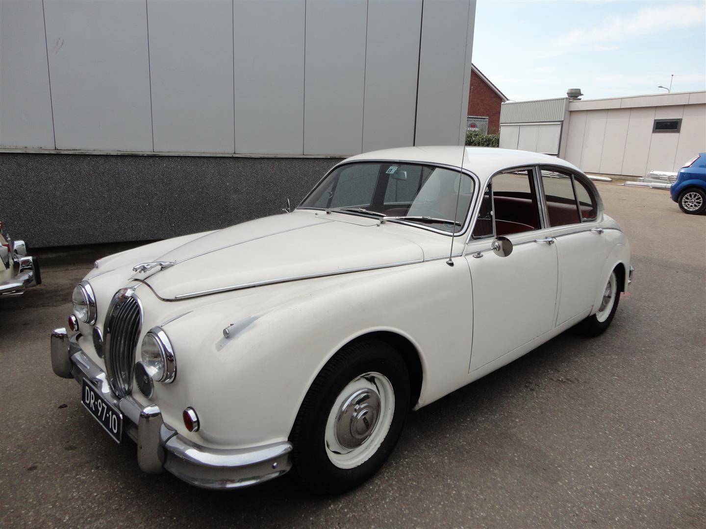 For Sale: Jaguar Mk X 3.8 (1962) offered for AUD 31,880