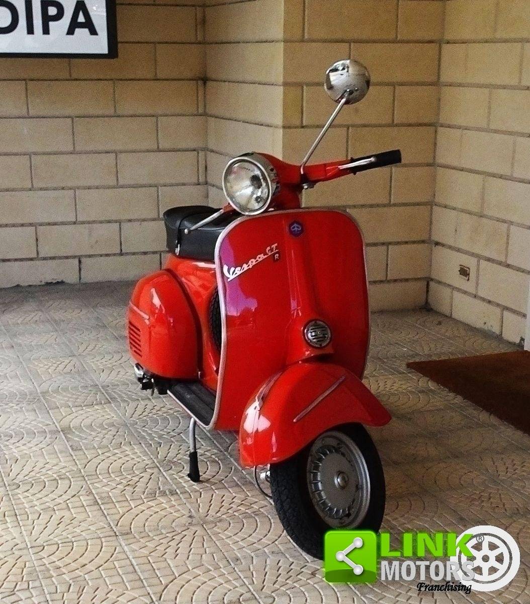 For Sale: Piaggio Vespa 125 GT (1972) offered for AUD 7,682