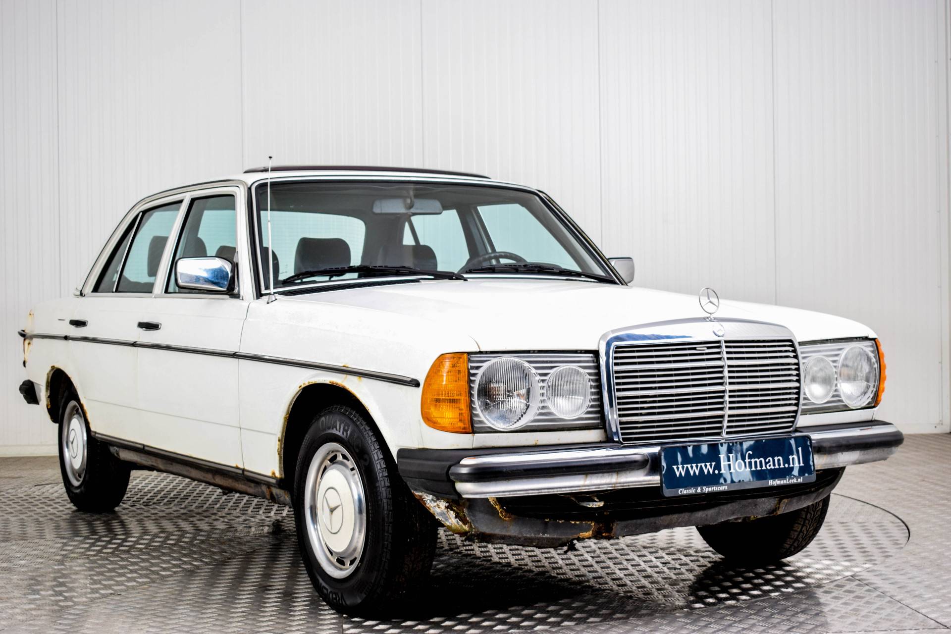 Mercedes Benz 240 D 1982 Fur 2 490 Eur Kaufen