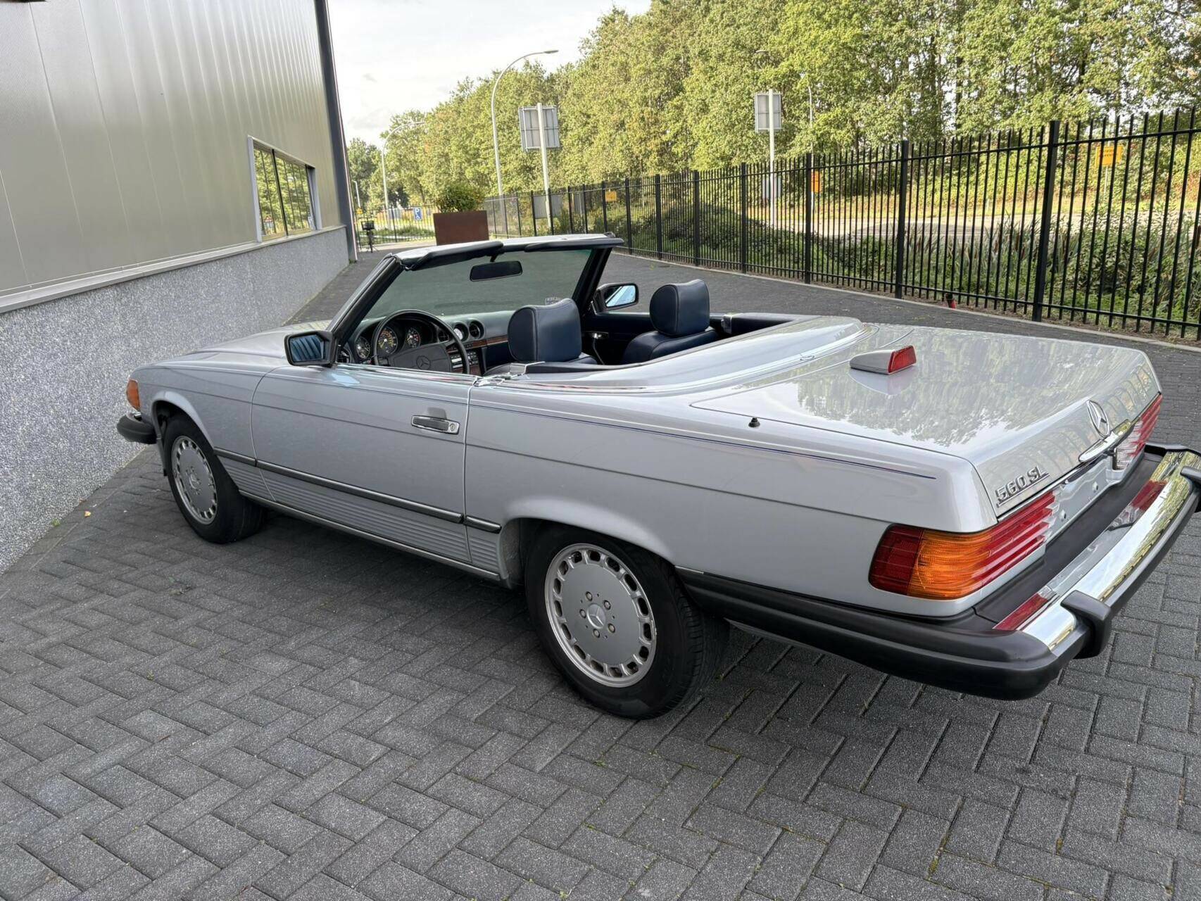 1986 Mercedes-Benz 560 SL, foto 10