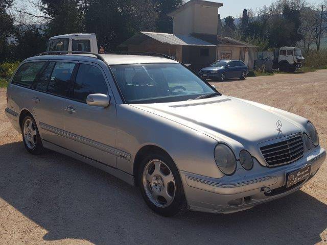 Mercedes Benz E 320 Cdi T 2001 Fur 1 000 Eur Kaufen