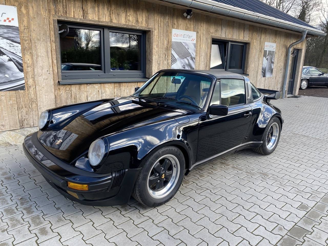 For Sale: Porsche 911 Carrera  (WTL) (1986) offered for GBP 77,952