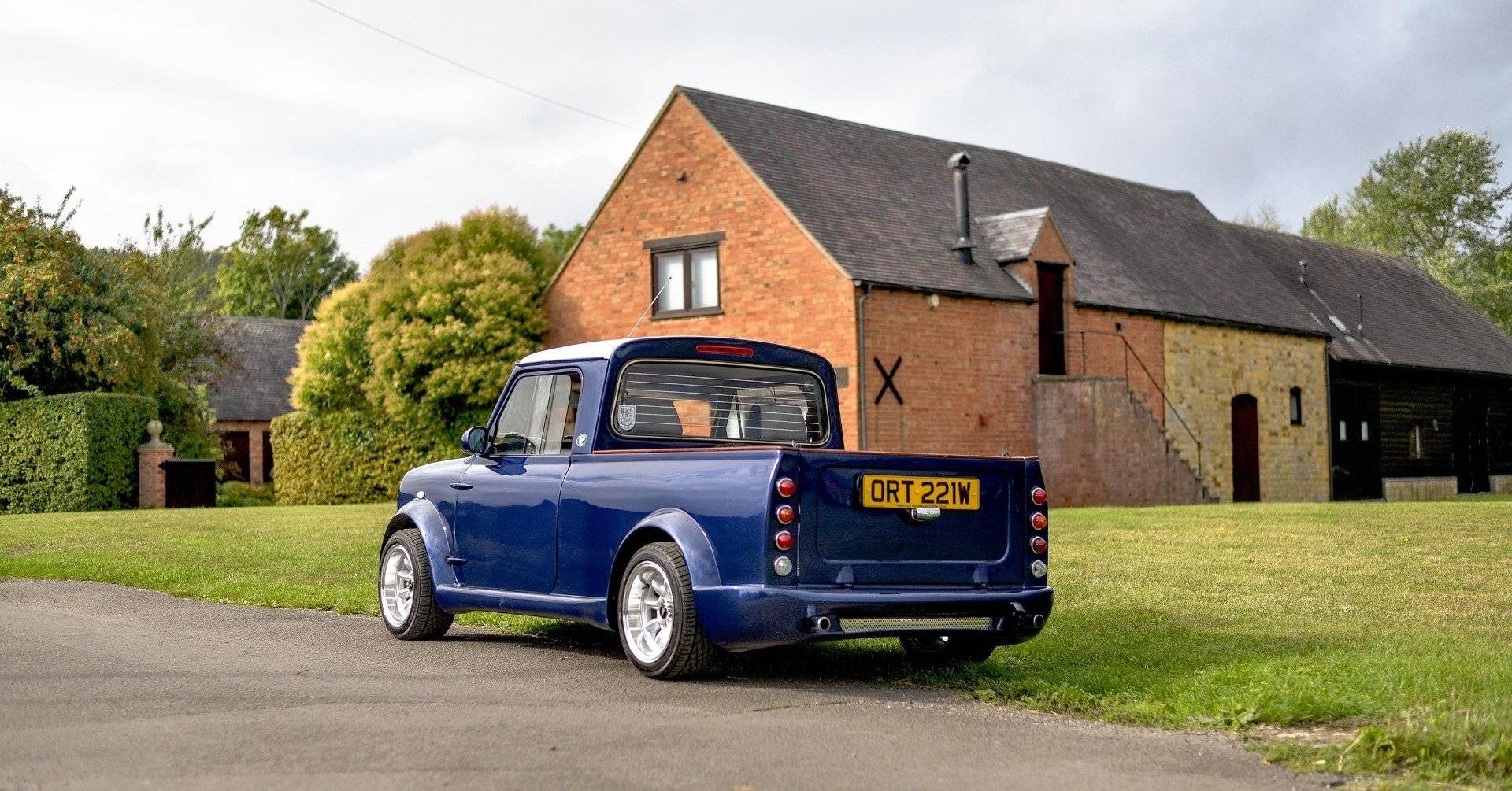 For Sale: Austin Mini Pickup (1980) offered for €19,903