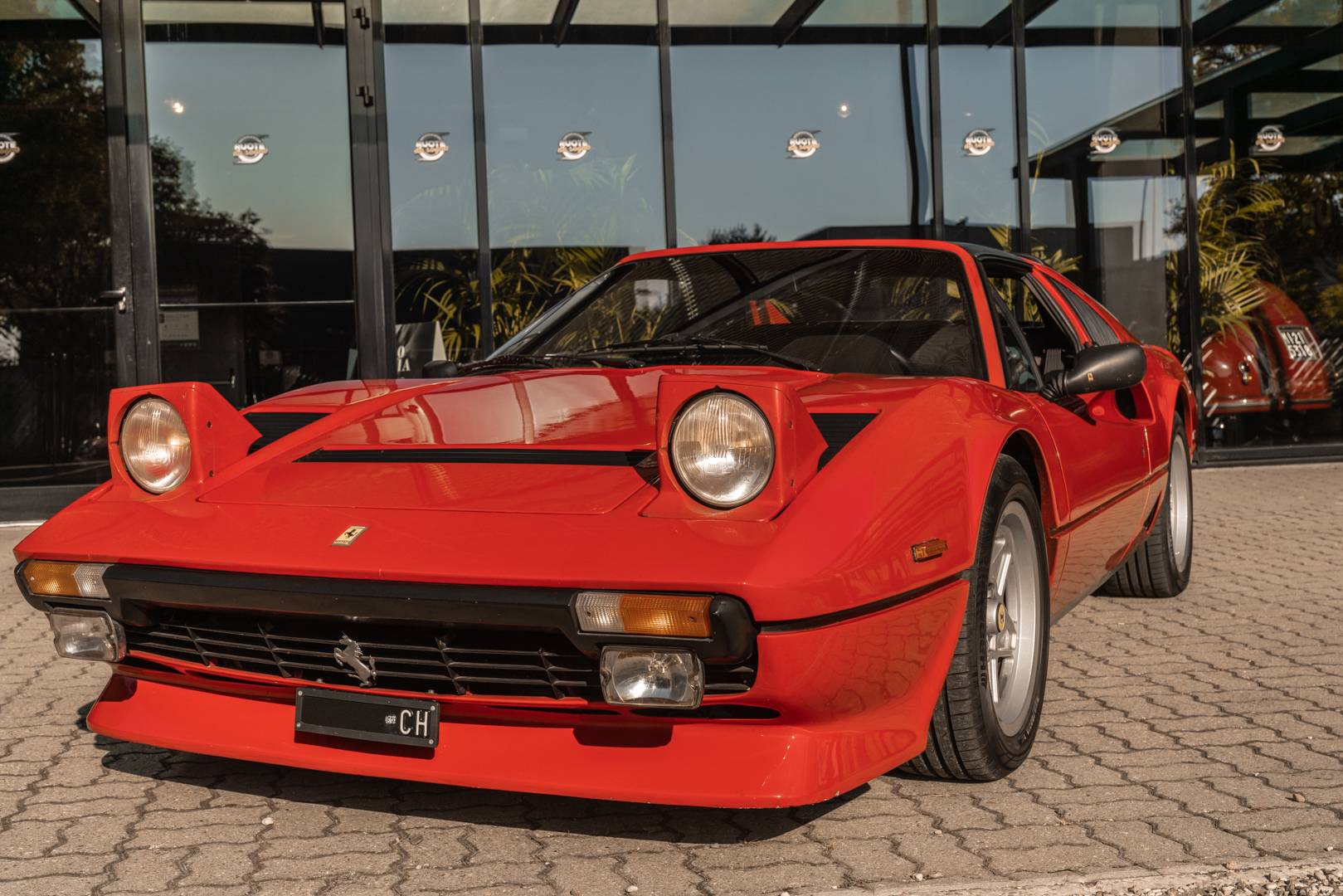 En Venta Ferrari 208 GTS Turbo 1984 Ofrecido Por 85 000 EUR