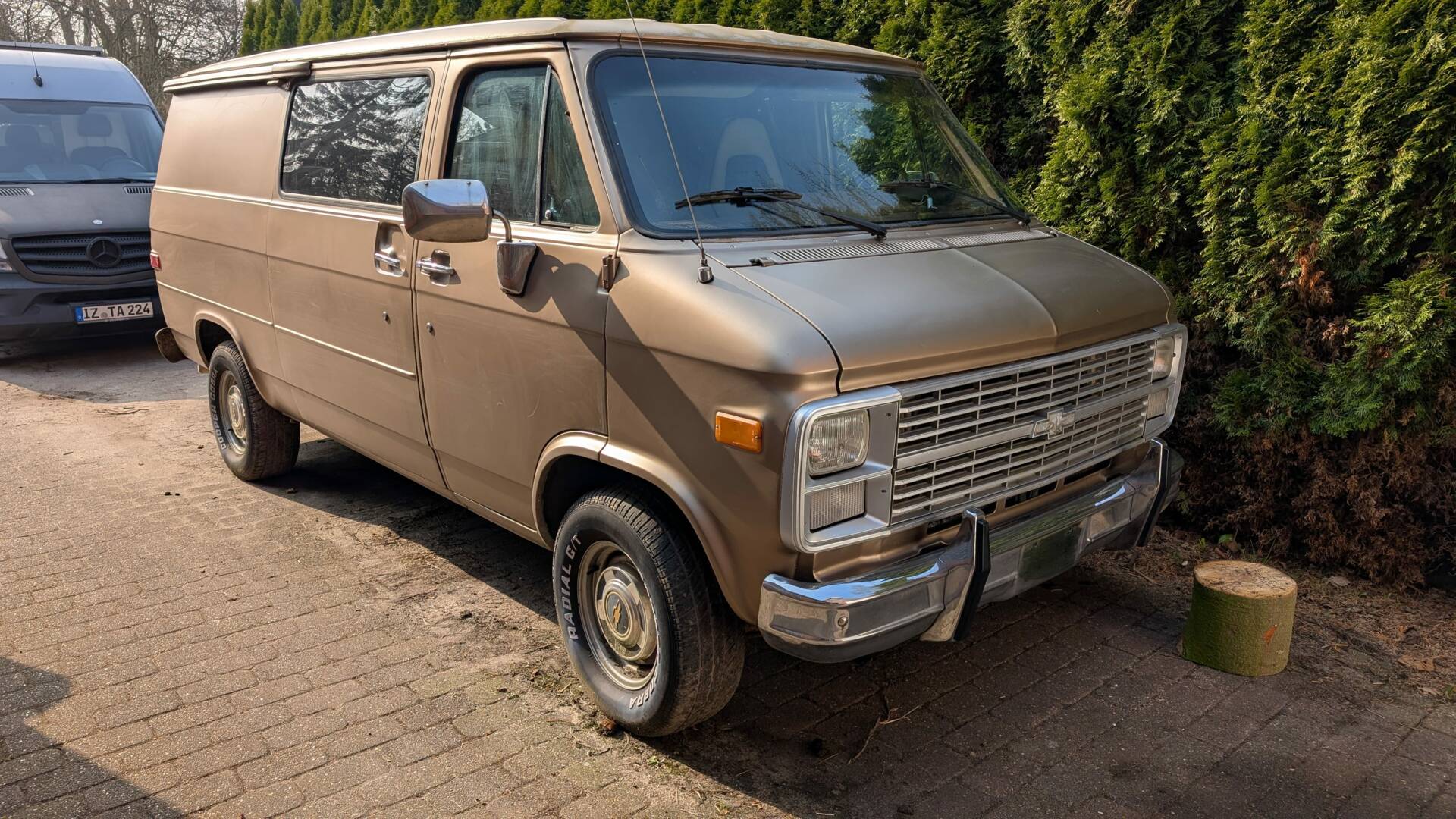 The Unlikely Icon Deconstructing The 1984 Chevy Van Chin Spoilers Cult Following