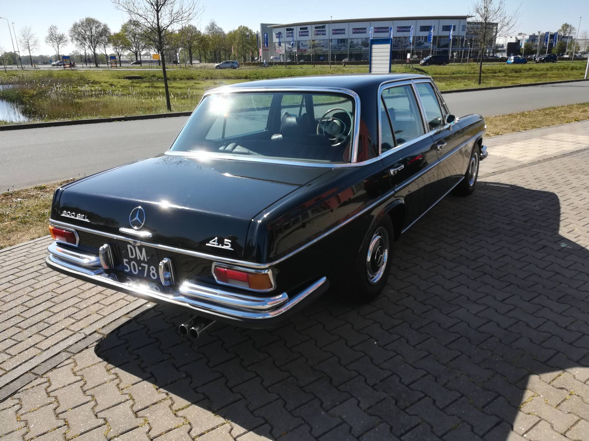 Мерседес 300 sel