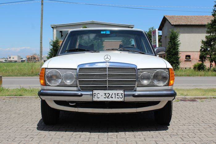 Mercedes Benz 240 D 1979 Fur 6 000 Eur Kaufen