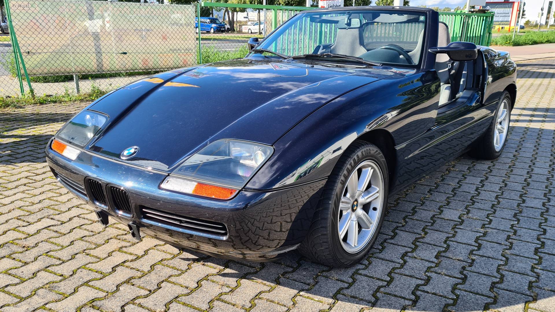 Bmw Z1 Classic Cars For Sale Classic Trader