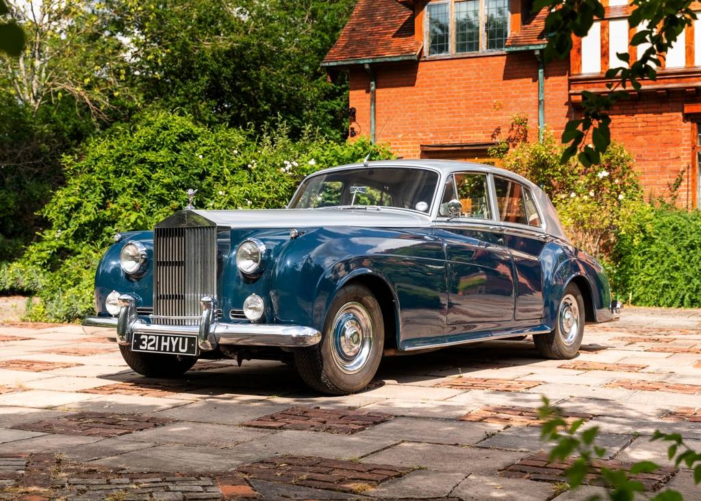 3 Times when You Should Change The Rolls Royce Spares Only to Have a  Relaxing Journey  Rolls royce Car spare parts Royce