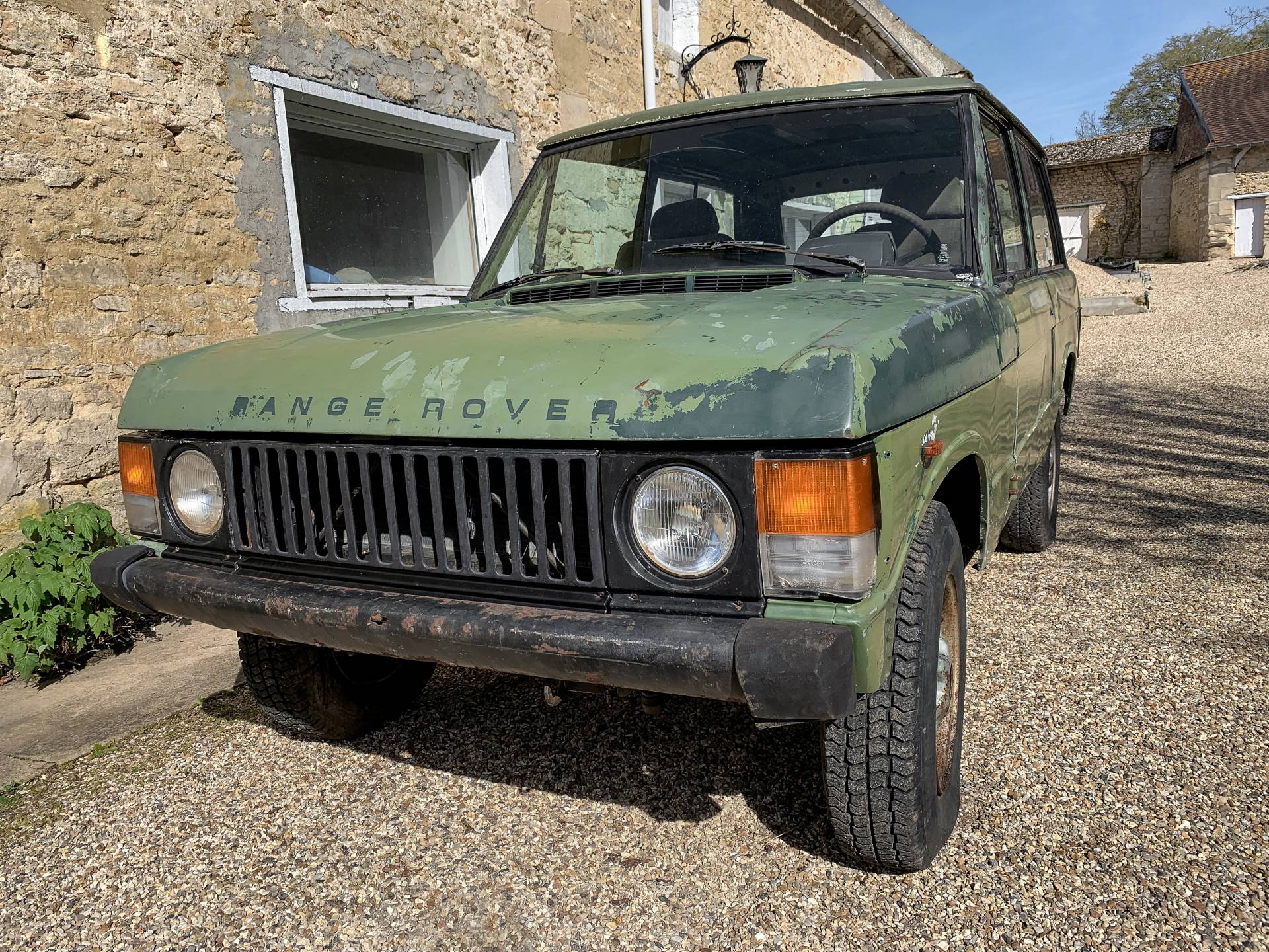 For Sale: Land Rover Range Rover Classic (1982) offered for £6,524