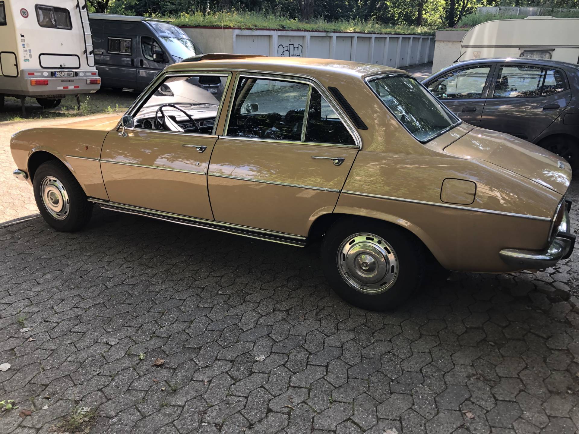vehicle_ad_standard_image_b3fe3eb724fd0722d9c61cd1d2591c89.jpg