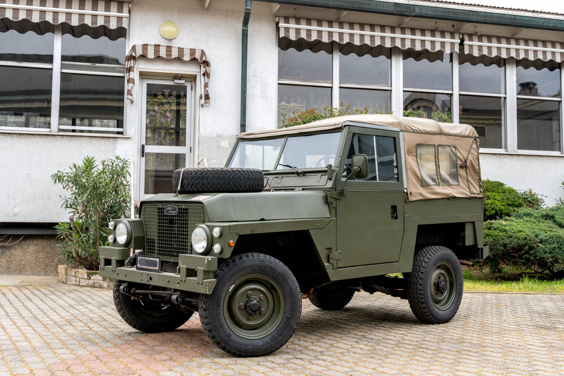 Dor Zonder twijfel Verbinding verbroken Te koop: Land Rover 88 Lightweight (1973) aangeboden voor € 12.000