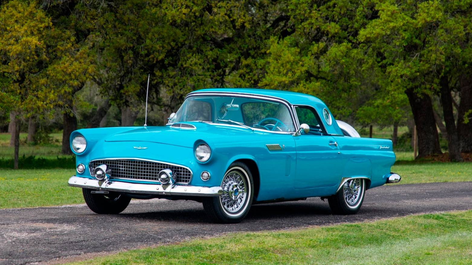 Ford Thunderbird