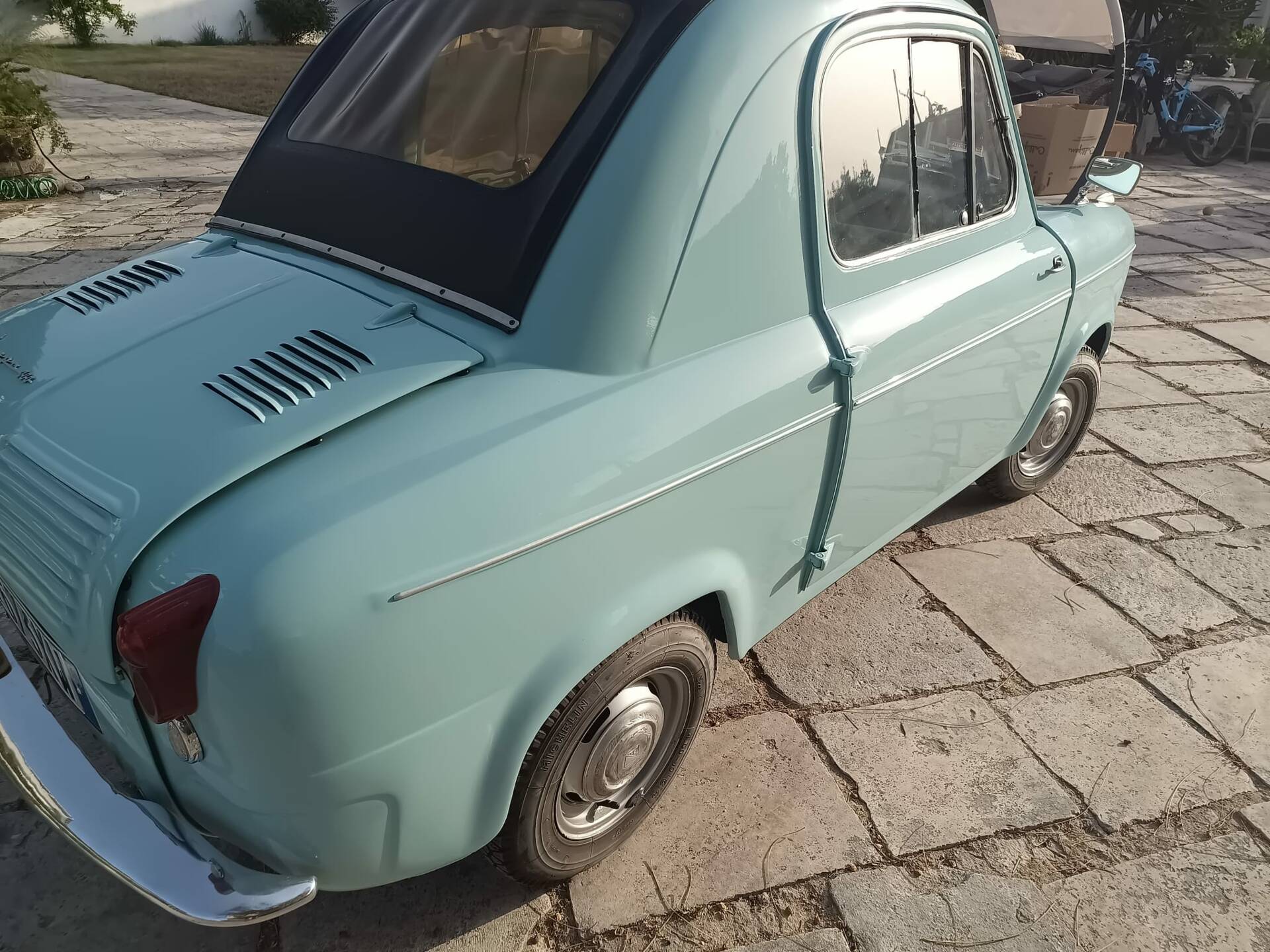 1960 Piaggio Vespa 400, foto 4