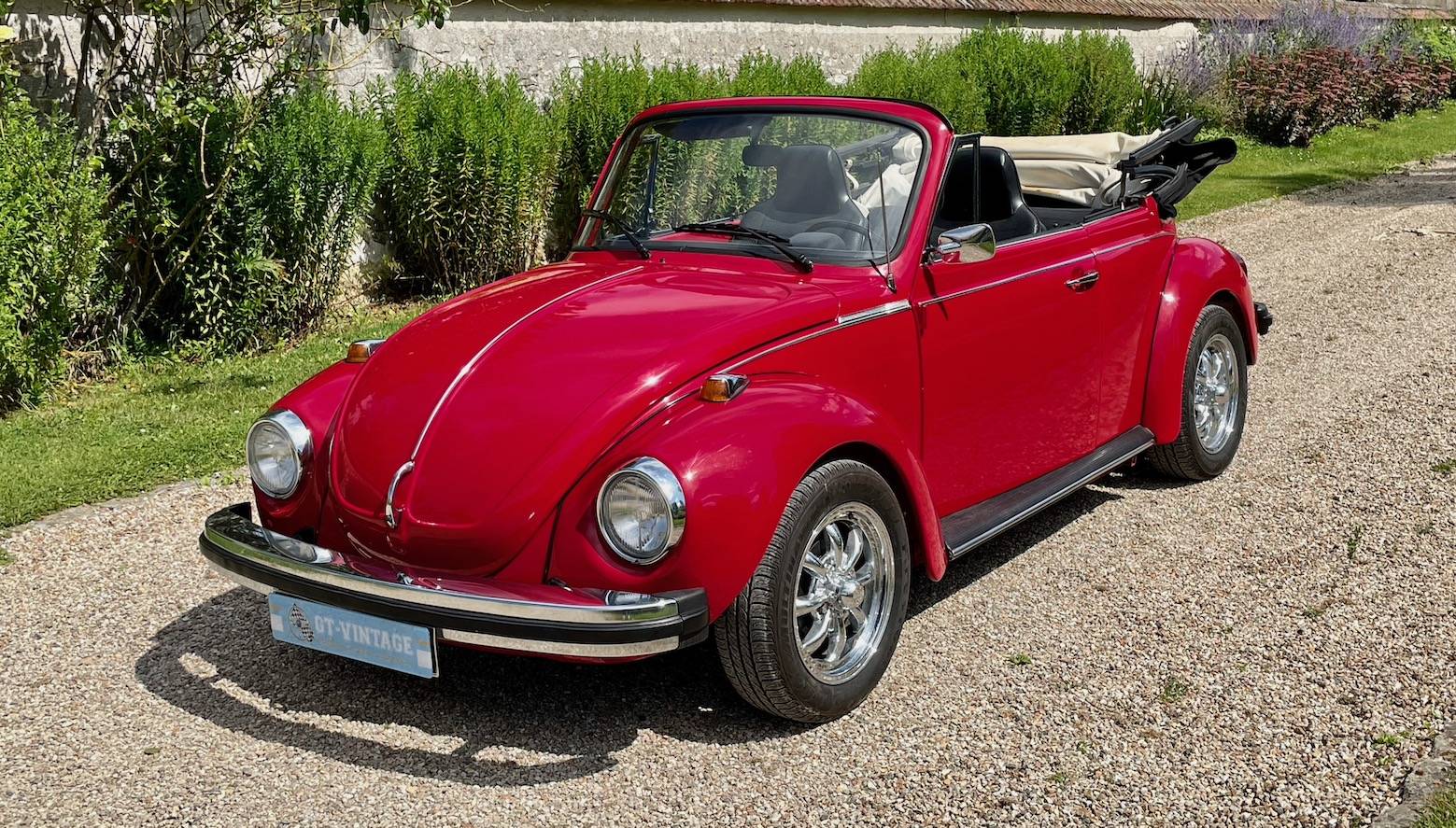 Vitesse N°411 – Volkswagen Coccinelle Découvrable 1949, échelle 1:43, Beige, Série Schuco Classic