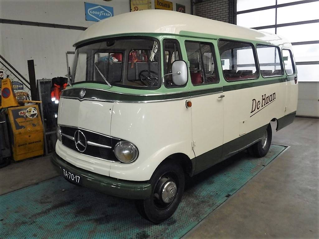▷ Mercedes-Benz O 319 Samba Oldtimer Bus Faltdach LP 0 319 Düdo gebraucht  kaufen bei TruckScout24