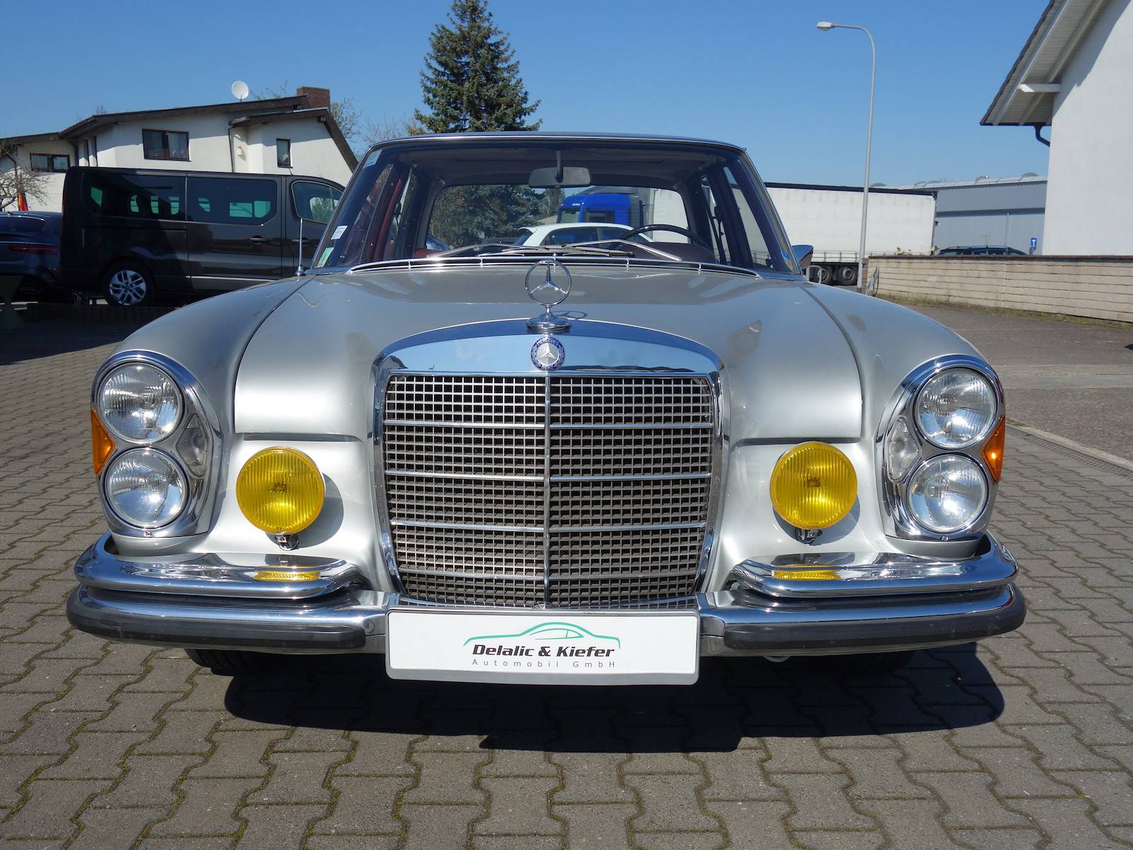 Мерседес 300 sel