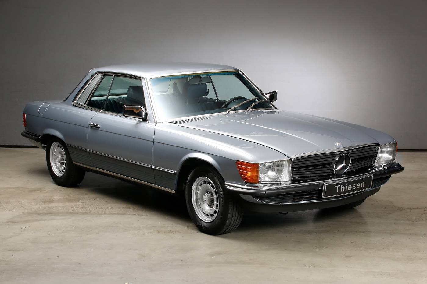 For Sale: Mercedes-Benz 500 SLC (1981) offered for AUD 78,017