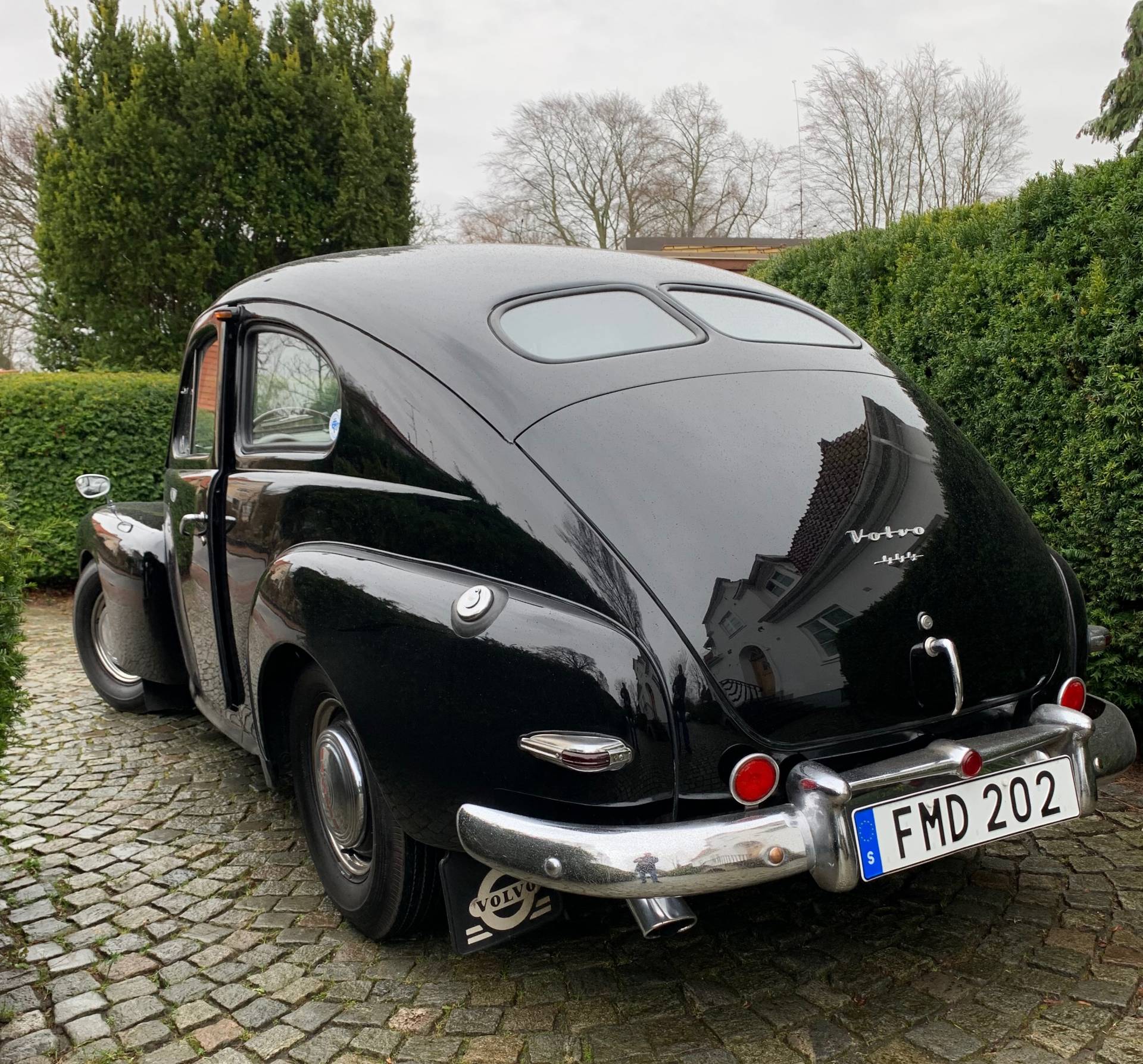 For Sale: Volvo PV 444 (1953) offered for GBP 14,526