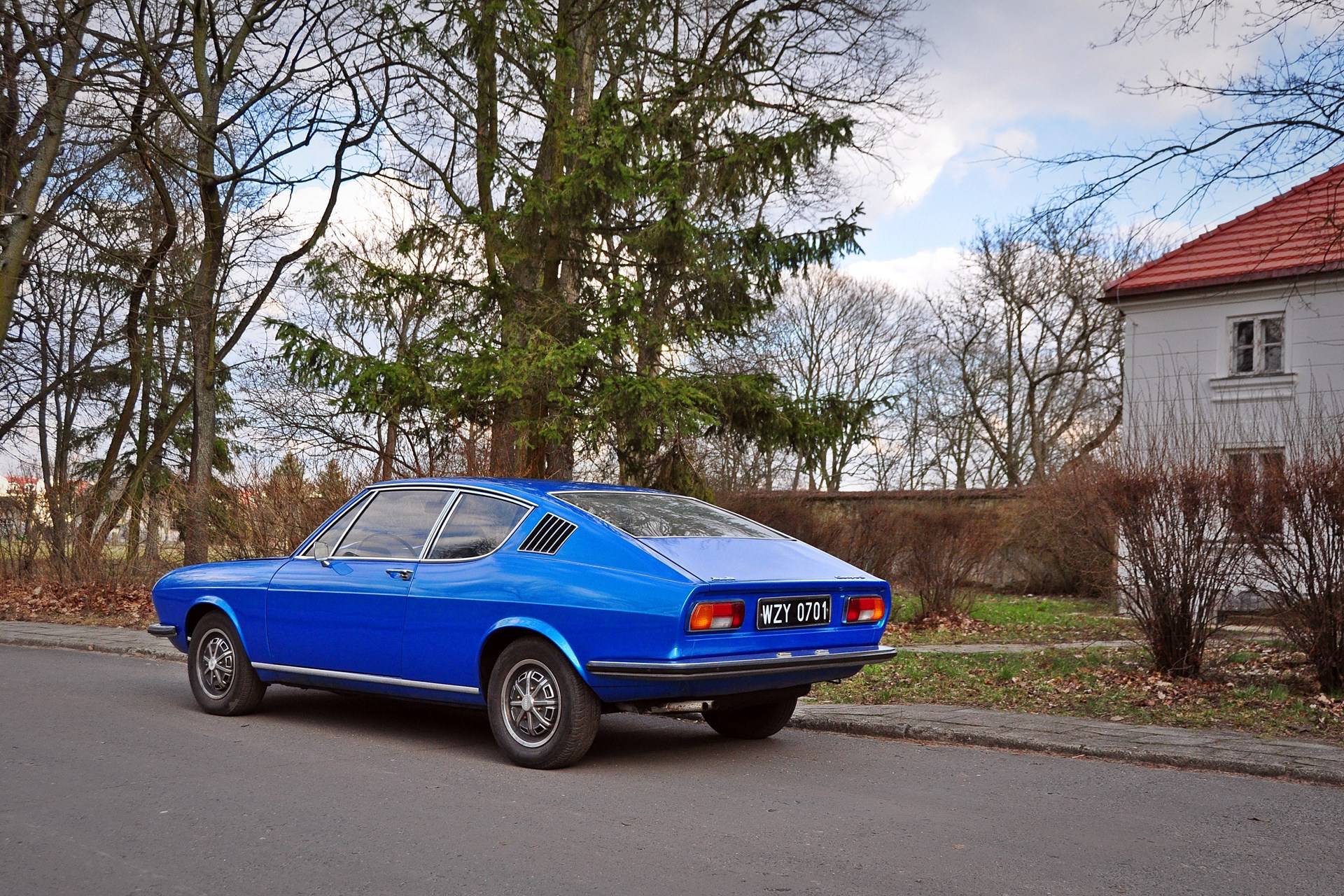 For Sale: Audi 100 Coupe S (1972) offered for GBP 16,864