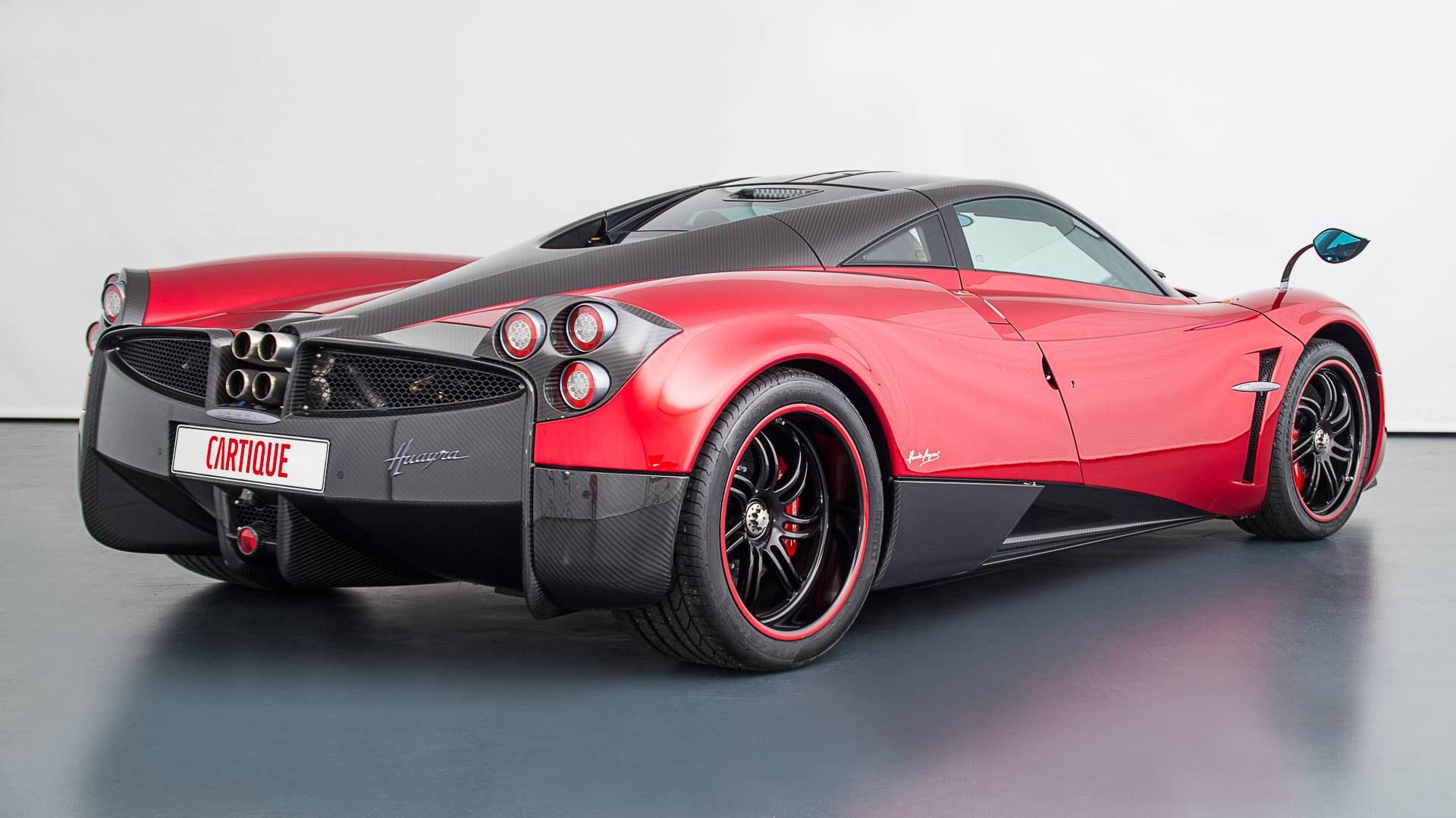 Pagani huayra стоимость