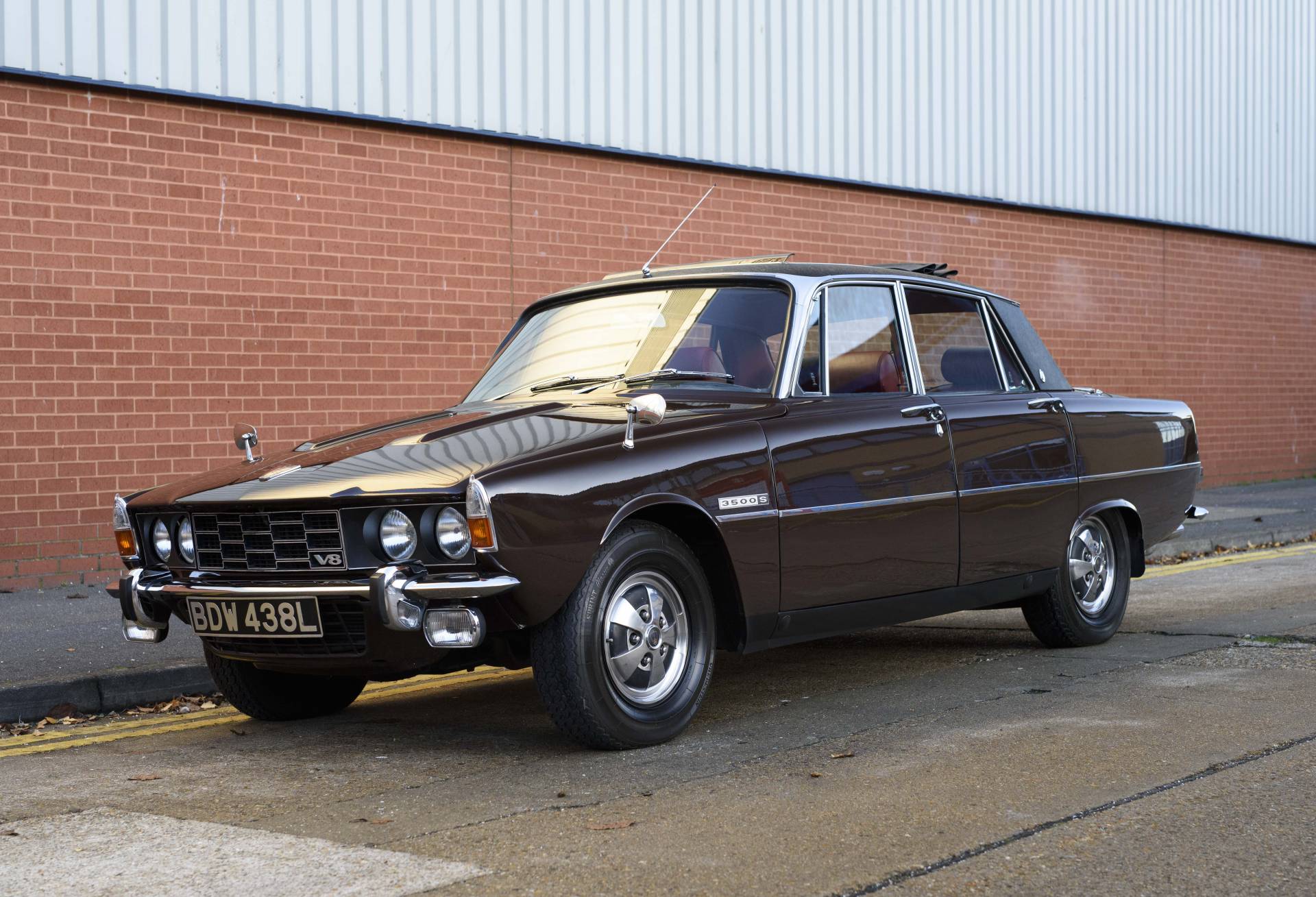 For Sale: Rover 3500 (1972) offered for GBP 32,950