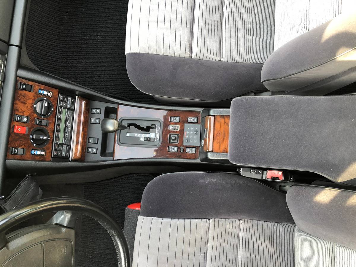 Mercedes Benz 560 Sec 1990 Fur 30 900 Eur Kaufen