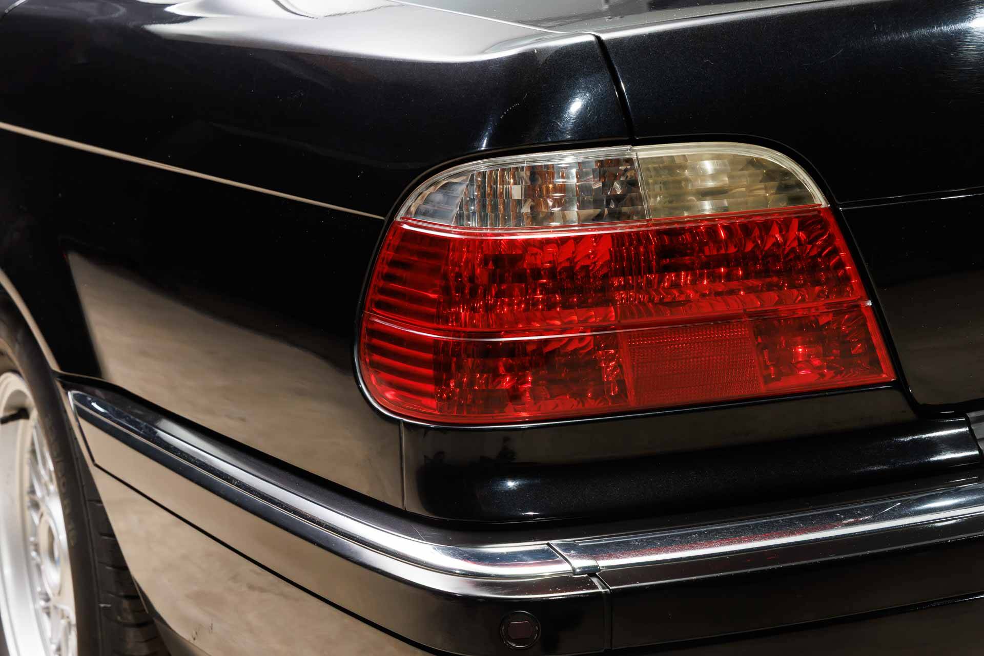 BMW 750i E38 2000