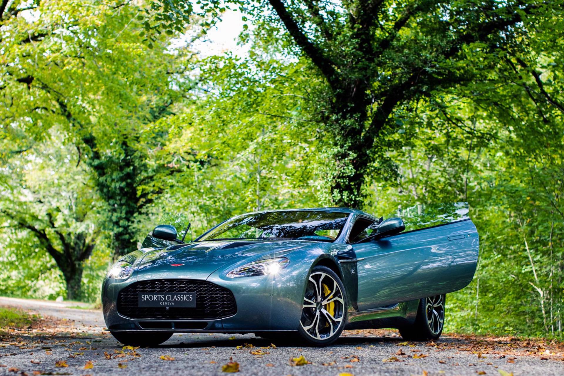 Aston martin v12 zagato