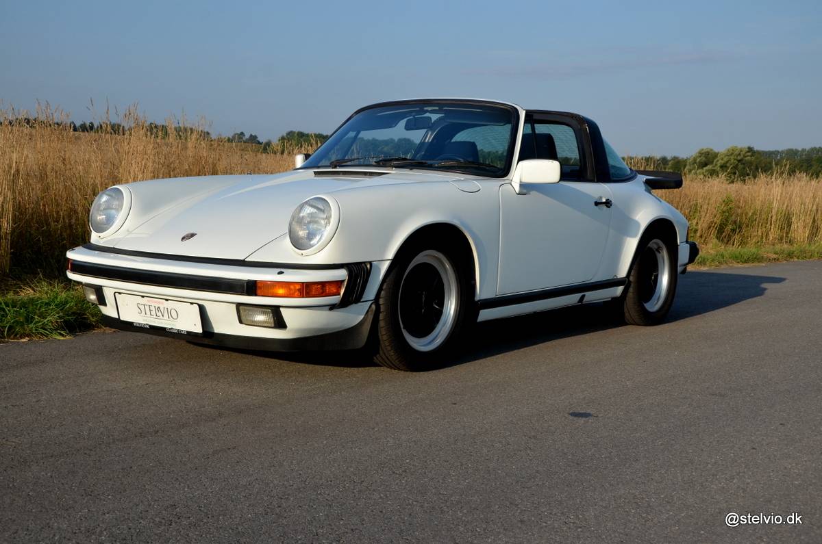 For Sale: Porsche 911 Carrera  (1984) offered for GBP 60,372