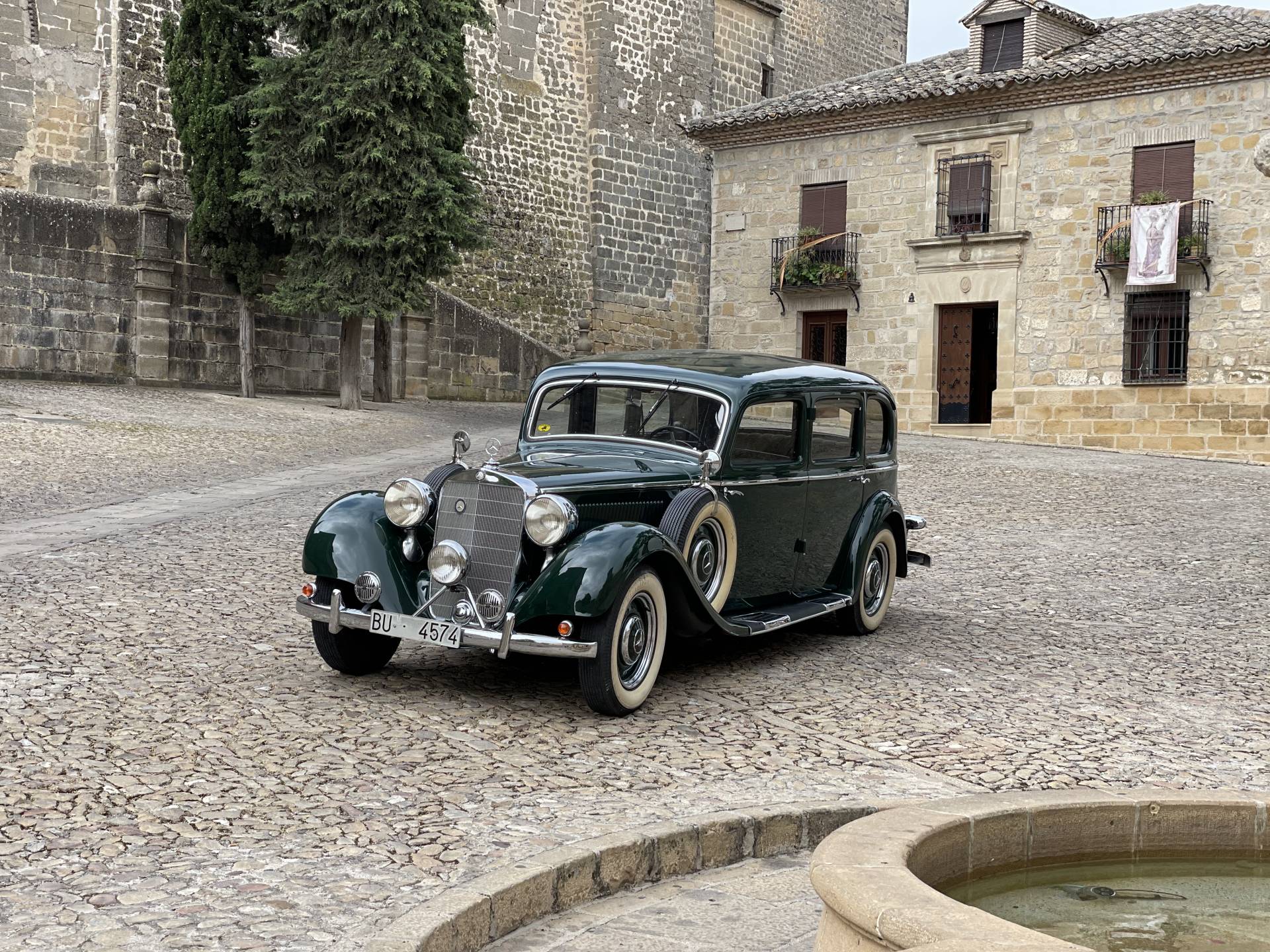 MercedesBenz 320 Oldtimer kaufen Classic Trader