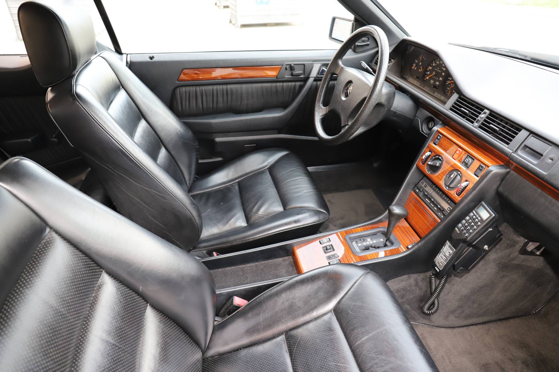 Mercedes Benz 230 Ce 1991 Fur 8 900 Eur Kaufen