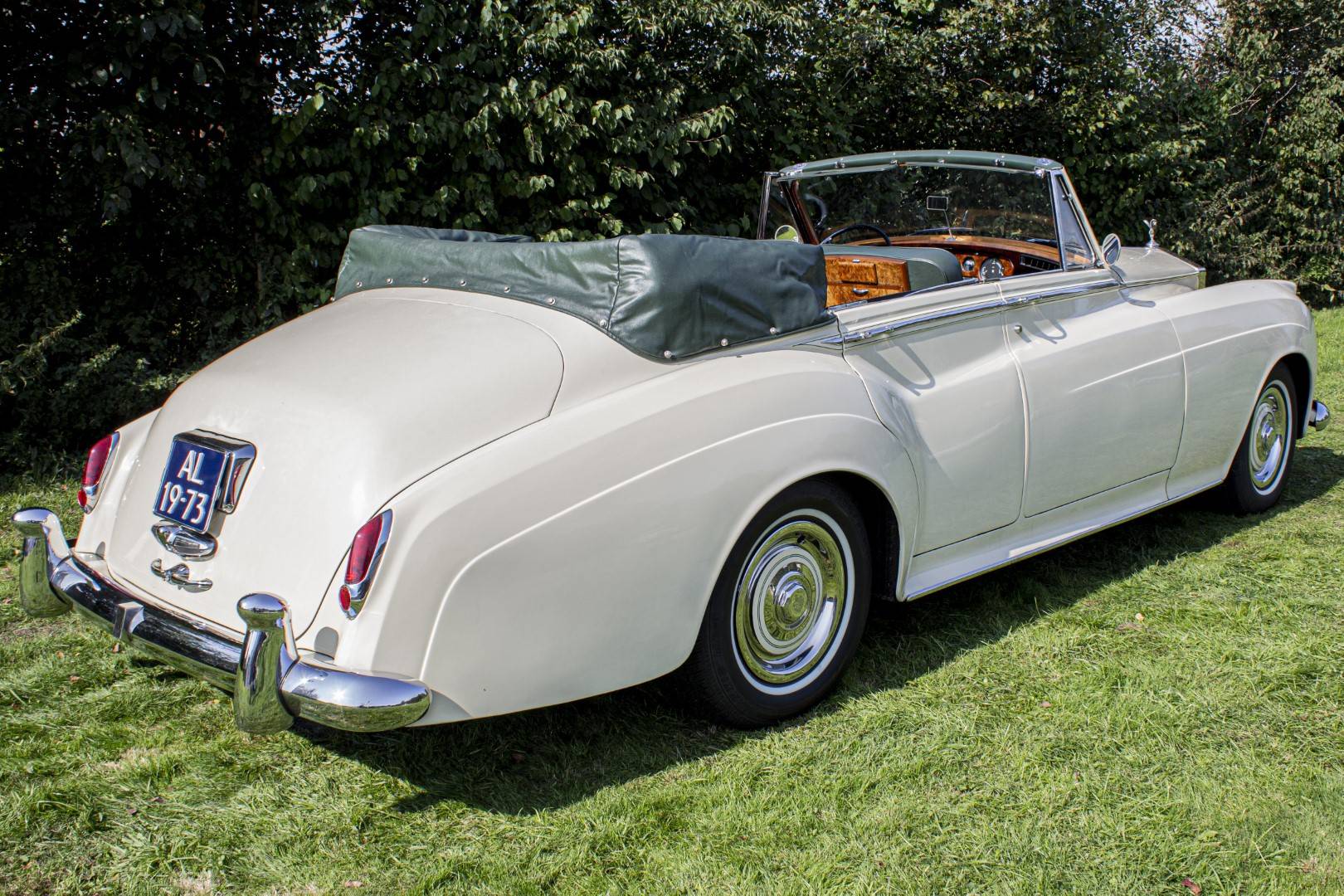 RollsRoyce Silver Cloud Convertible Classic Cars for Sale Classic Trader