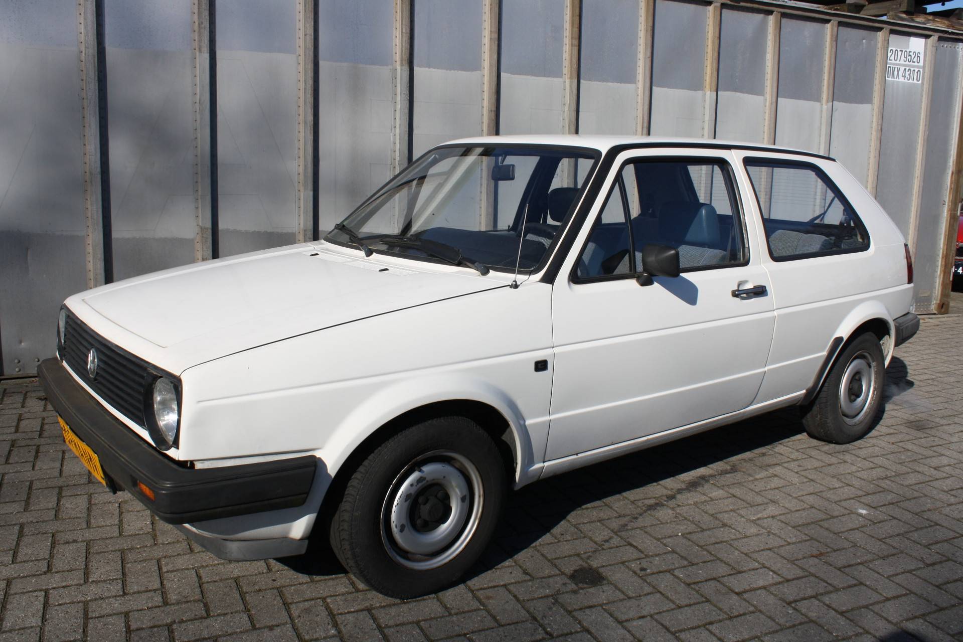 Volkswagen Golf II (19E) technical specifications and fuel consumption —