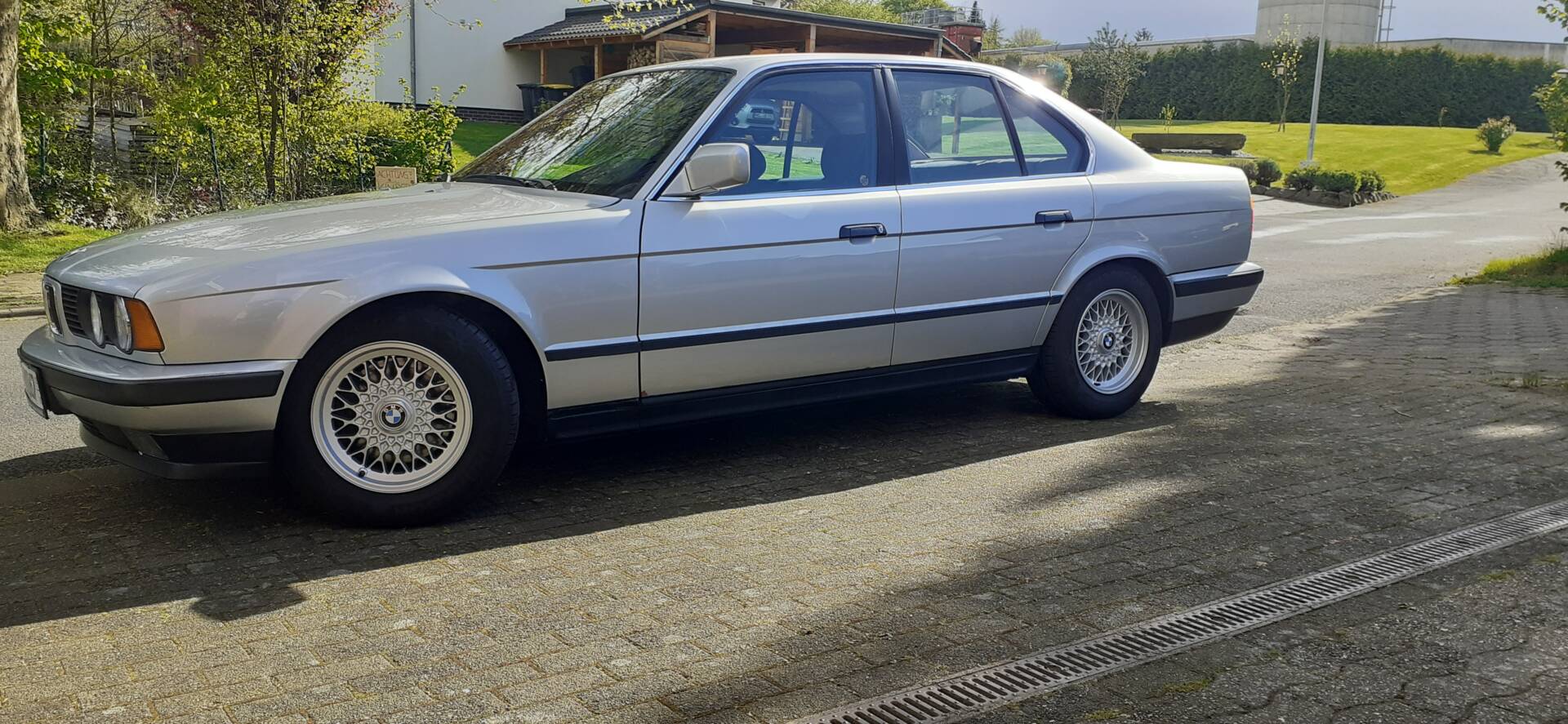 Zu Verkaufen: BMW 525i (1990) angeboten für 6.500