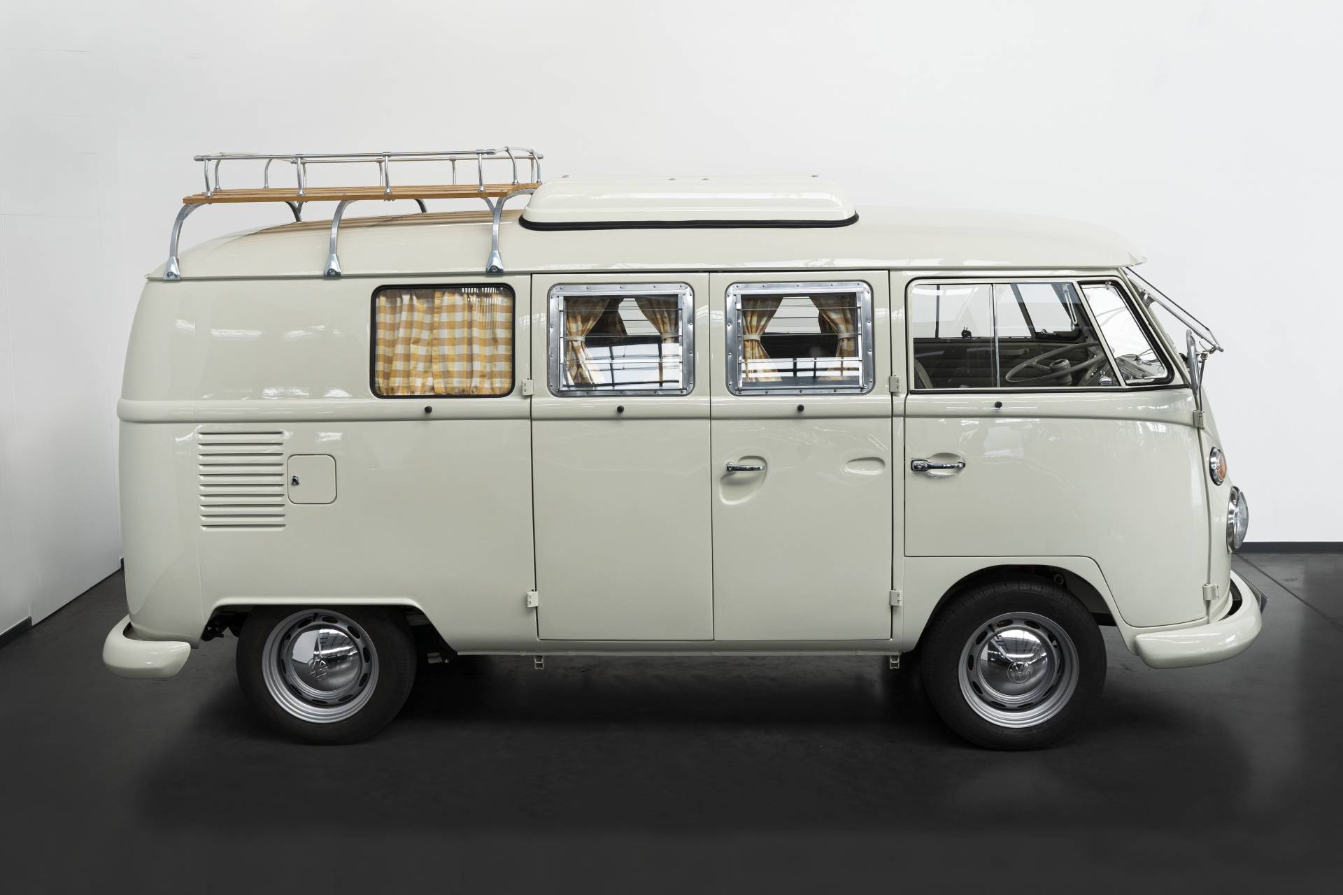 volkswagen-t1-camper-1967-in-vendita-a-109-000-eur